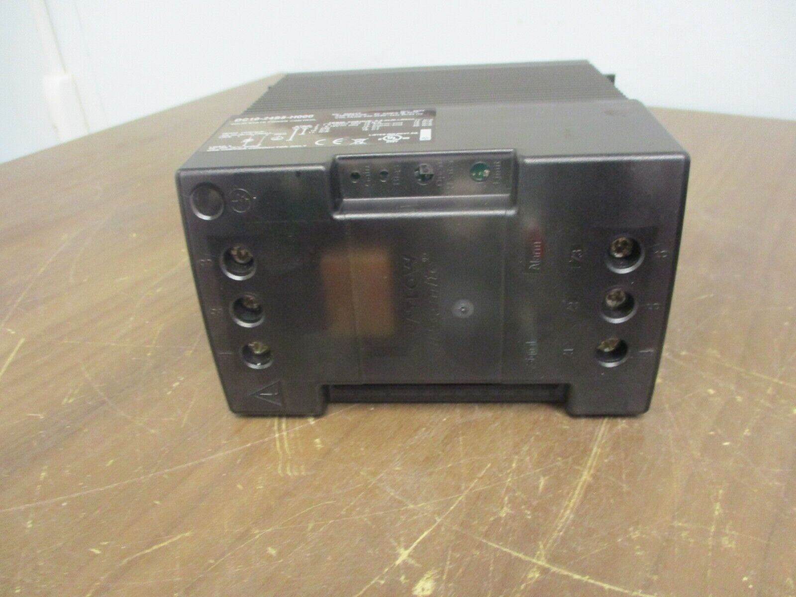 Watlow Din-A-Mite Solid State Power Control DC10-24S5-H000 230-240V 50/60Hz Used