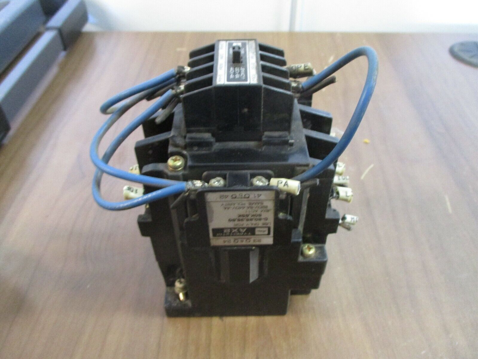 Toshiba Contactor C-35-S 220V Coil 600V Used