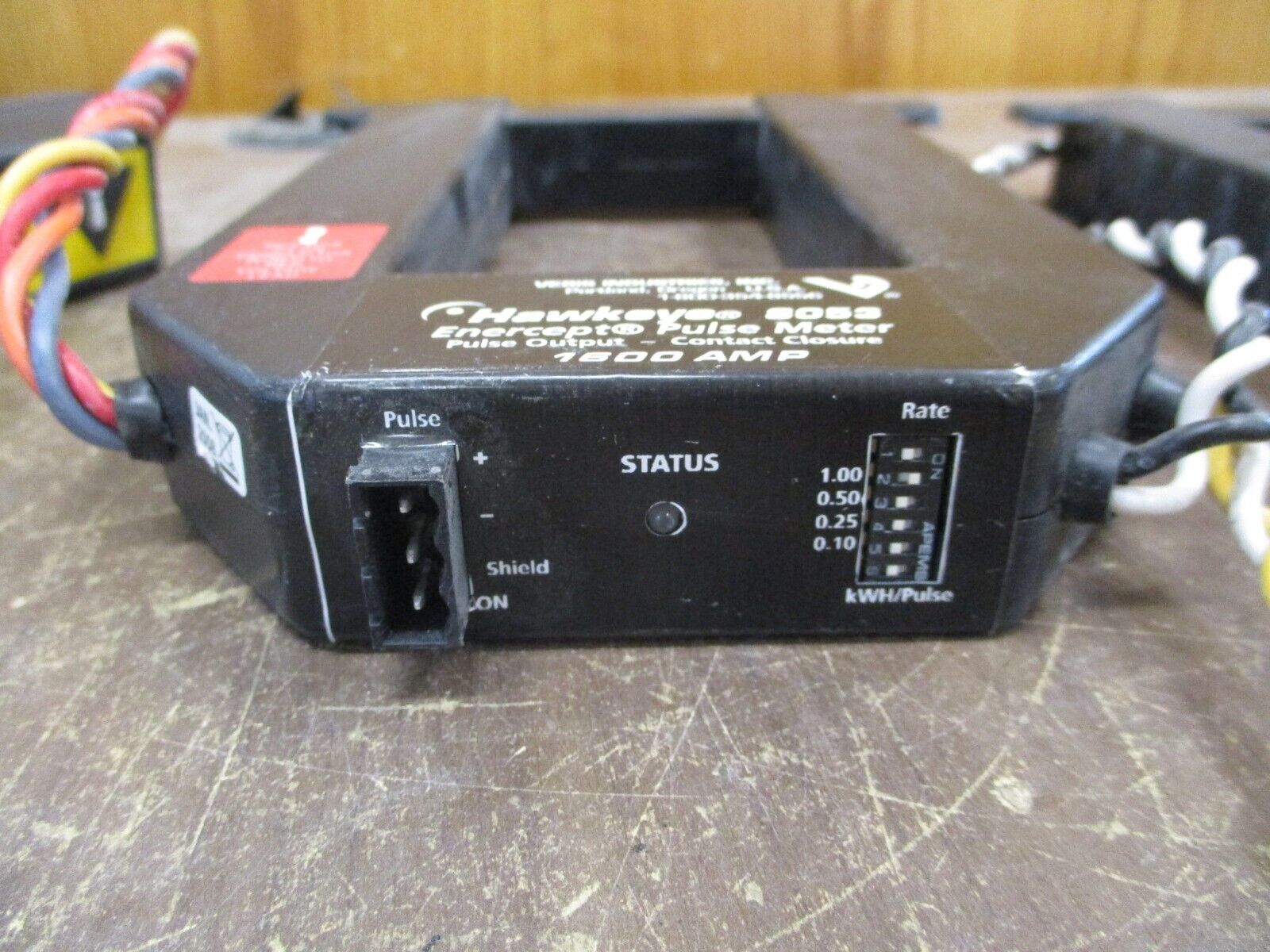 Veris Hawkeye 8053 Enercept Pulse Meter H8053-1600-4 1600A 208-480V 50/60Hz Used