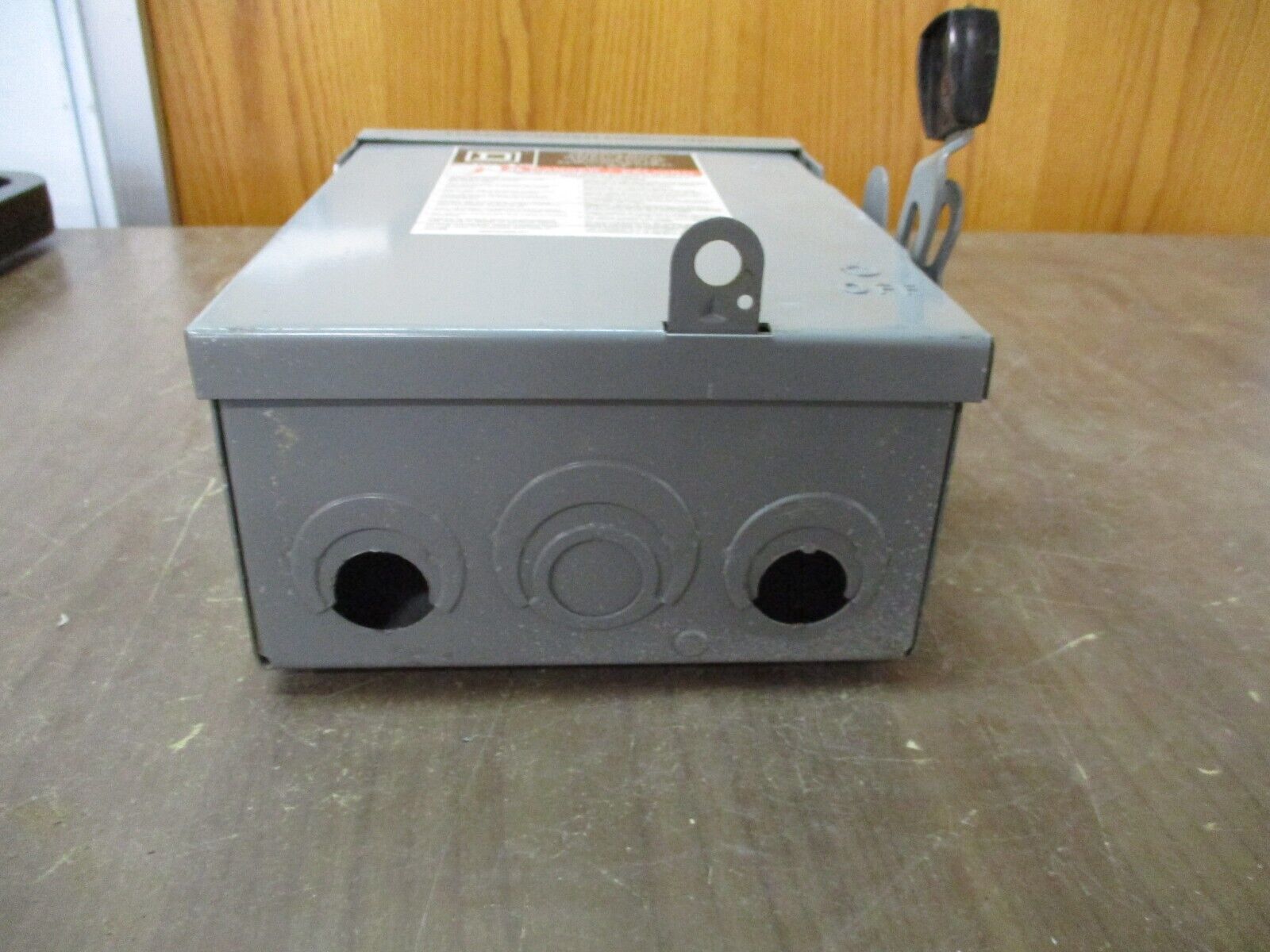 Square D Fusible 3R Safety Switch / Disconnect D221NRB 30A 240V 2P Used