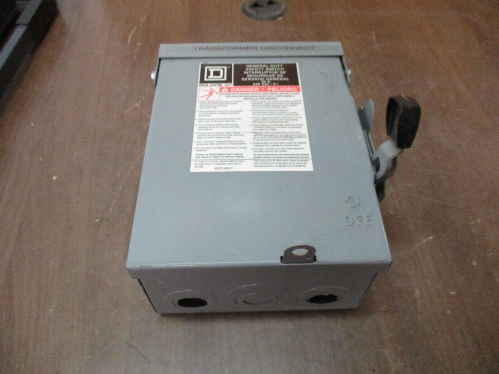 Square D Fusible 3R Safety Switch / Disconnect D221NRB 30A 240V 2P Used