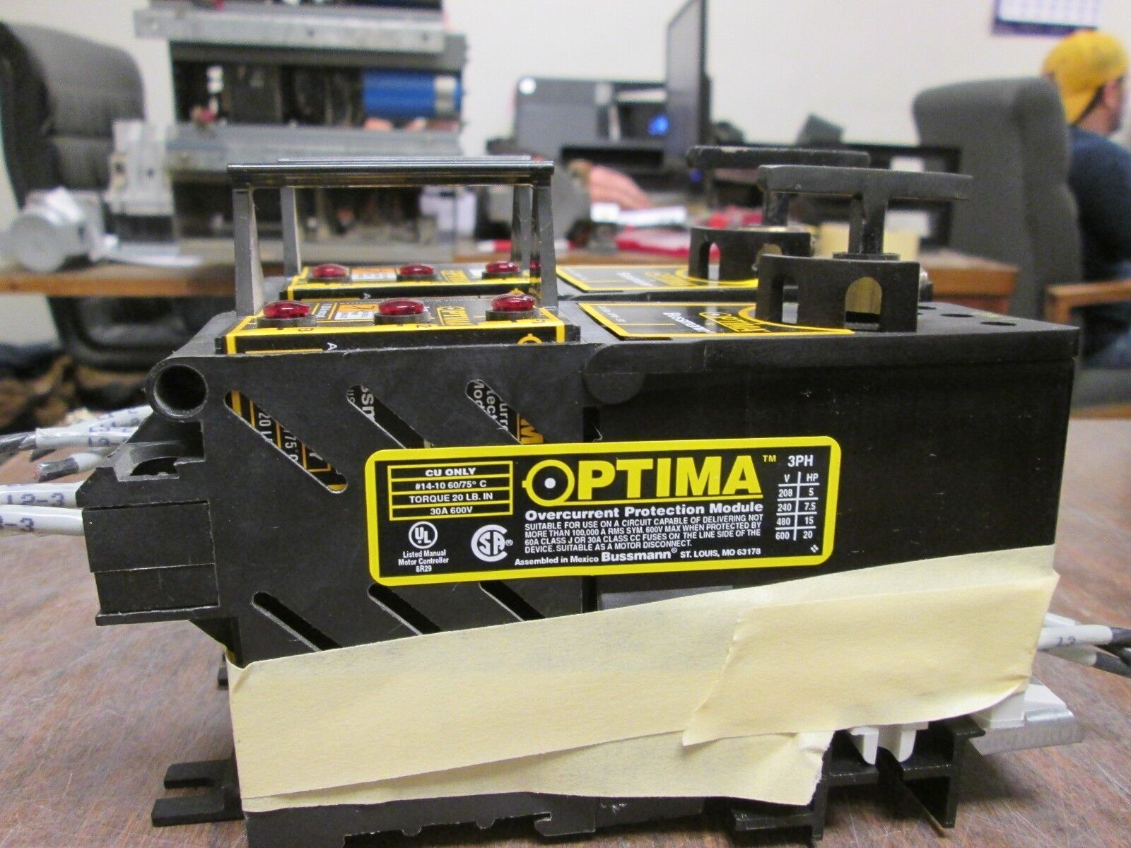 Bussmann Optima Overcurrent Protection Module OPM-SW 30A 600V Lot of 2 Used