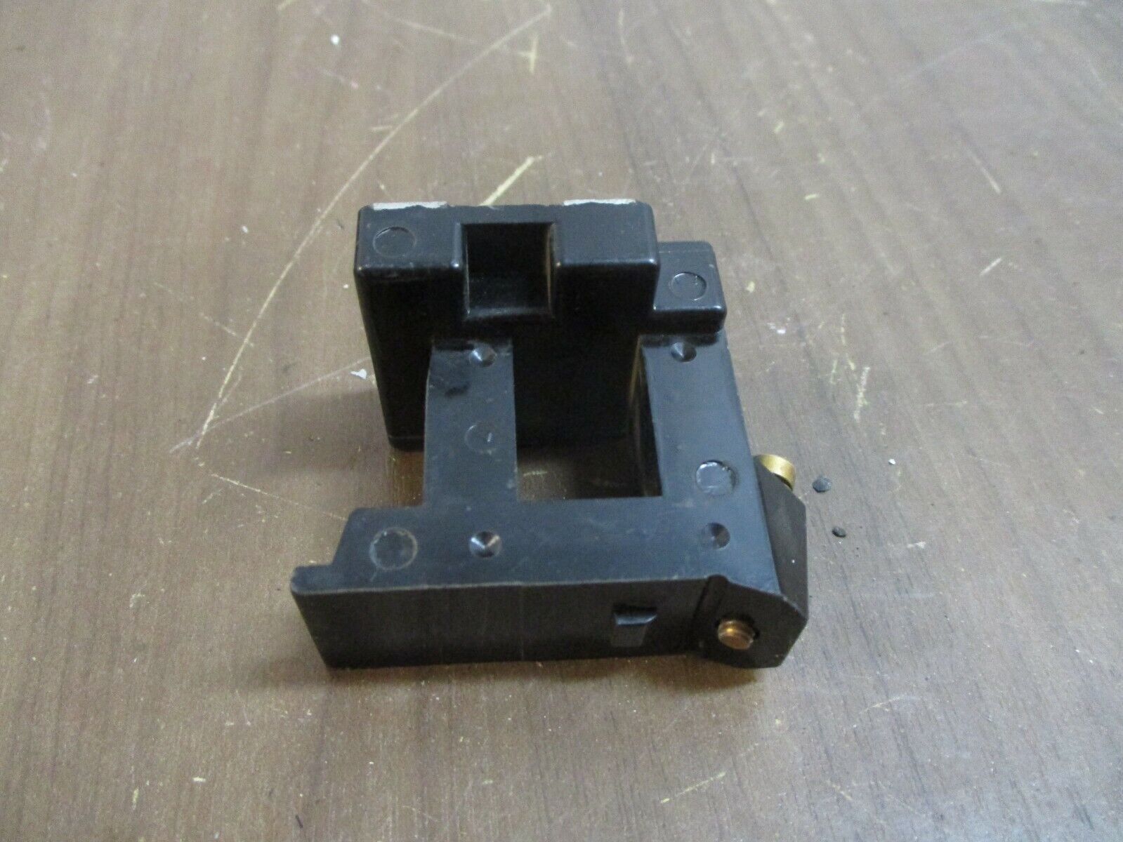 Allen-Bradley Magnetic Coil 69A83 240V@60Hz 220V@50Hz *No Terminal Screws* Used