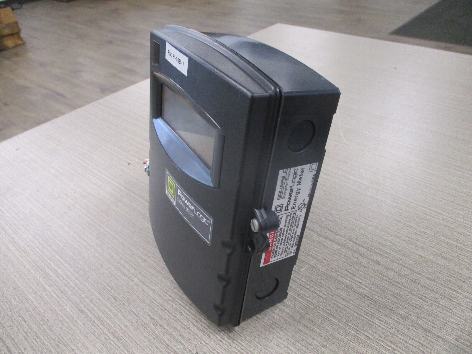 Square D PowerLogic Energy Meter EME3084 50VA 50-60HZ 100-300VAC 1PH Used