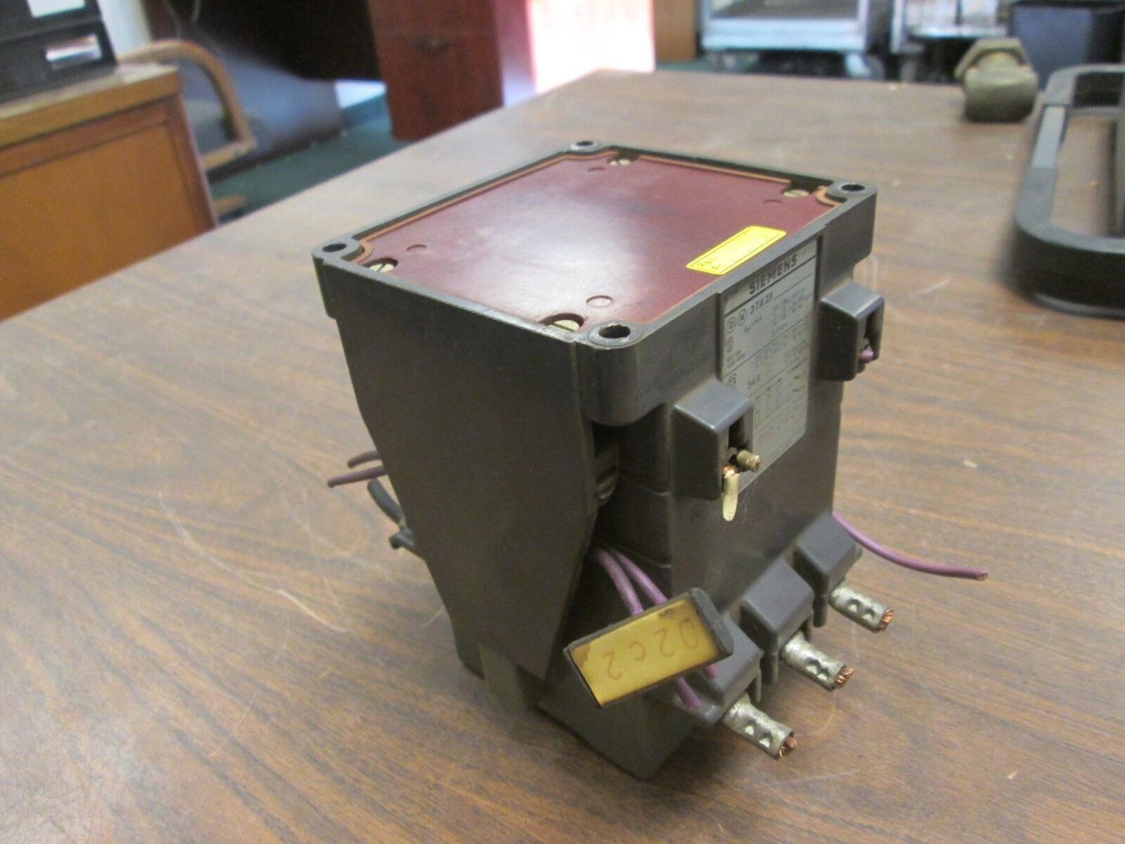 Siemens Contactor 3TA23 34A Used