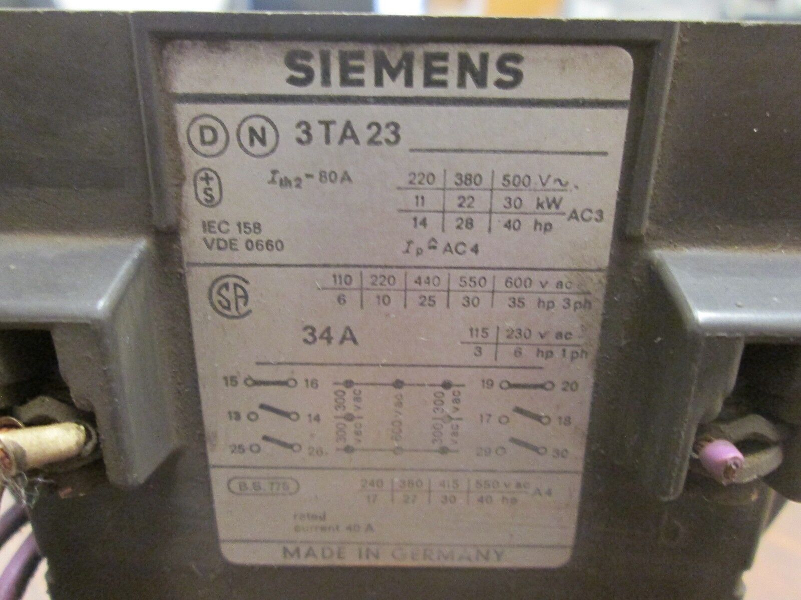 Siemens Contactor 3TA23 34A Used