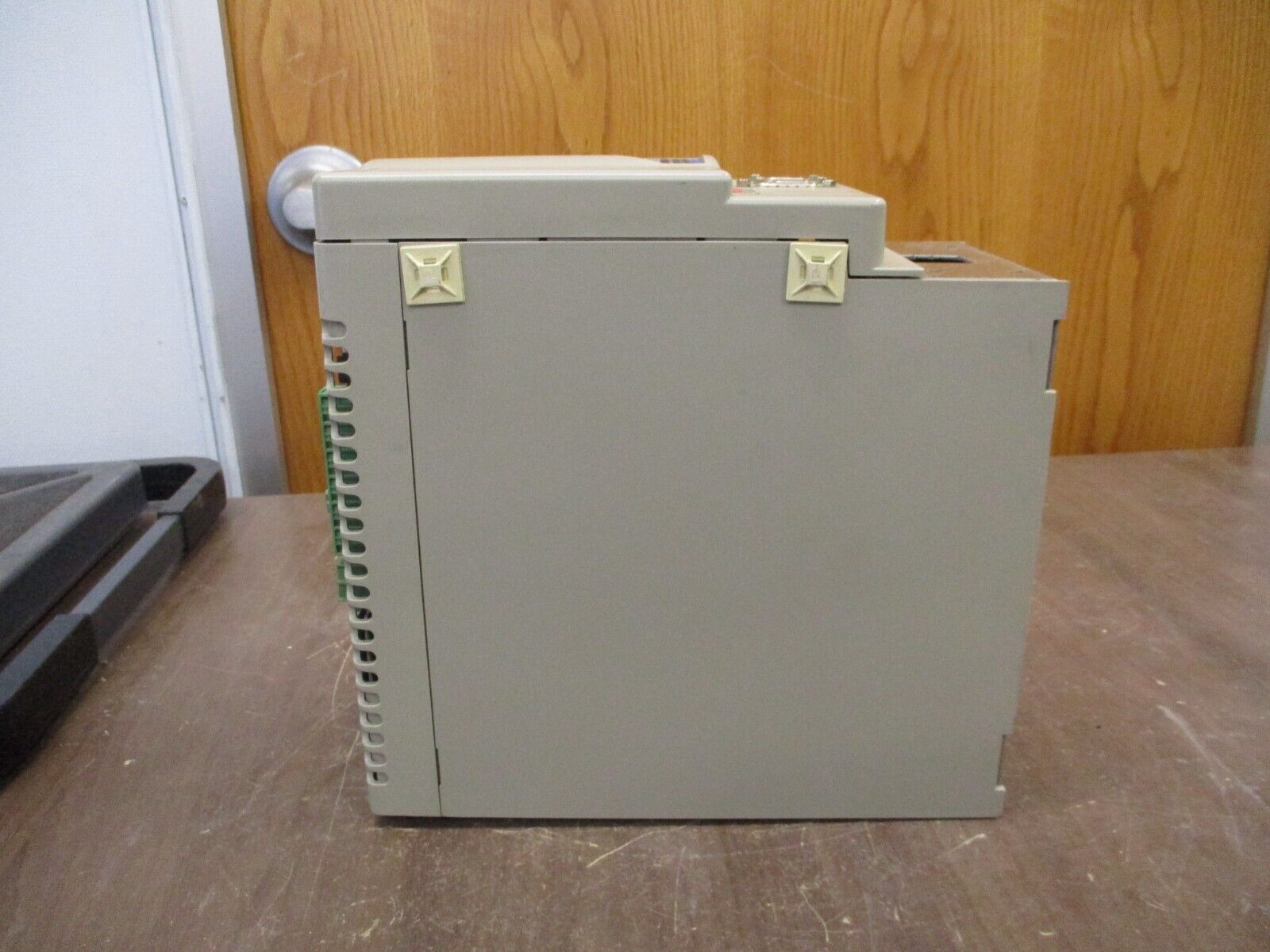 Allen-Bradley Kinetix 6000 Integrated Axis Module 2094-BC01-M01 Ser. A Used