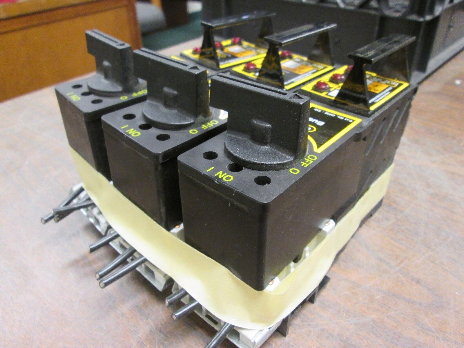 Bussmann Optima Overcurrent Protection Module OPM-SW 30A 600V Lot of 3 Used