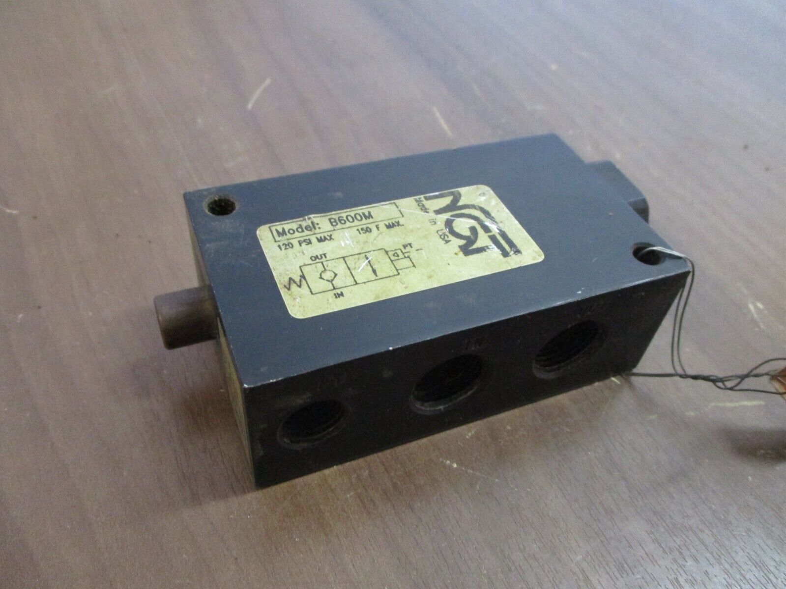 NGT Check Valve B600M 120PSI 150°F Used