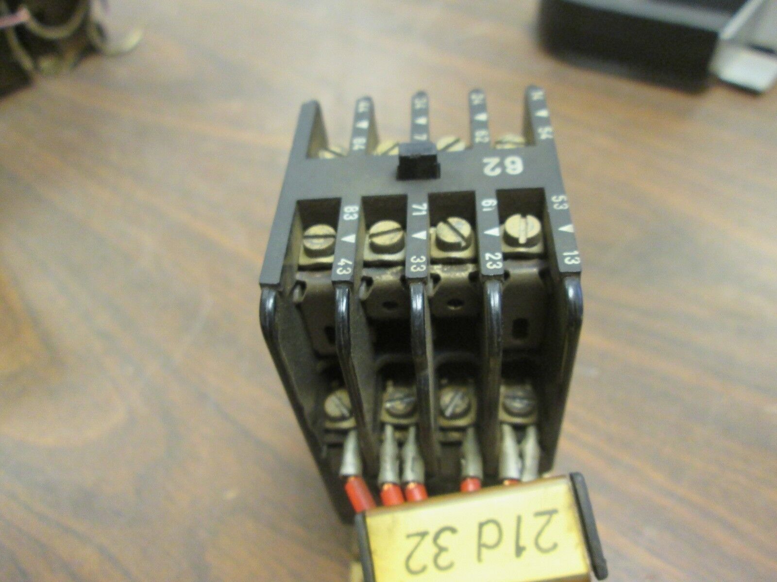 Siemens Contactor 3 TA63 07-0A 220V Coil Used