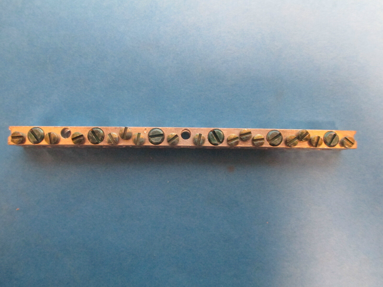 Ilsco Neutral Bar NB16, (6) 1/0-14, (15) 6-14, AL Block