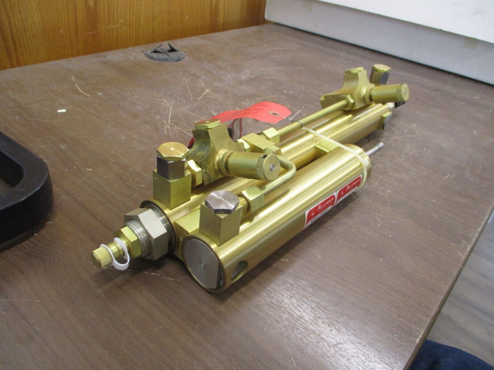 Allenair Cyl-Check Cylinder CHBRH 10 New Surplus