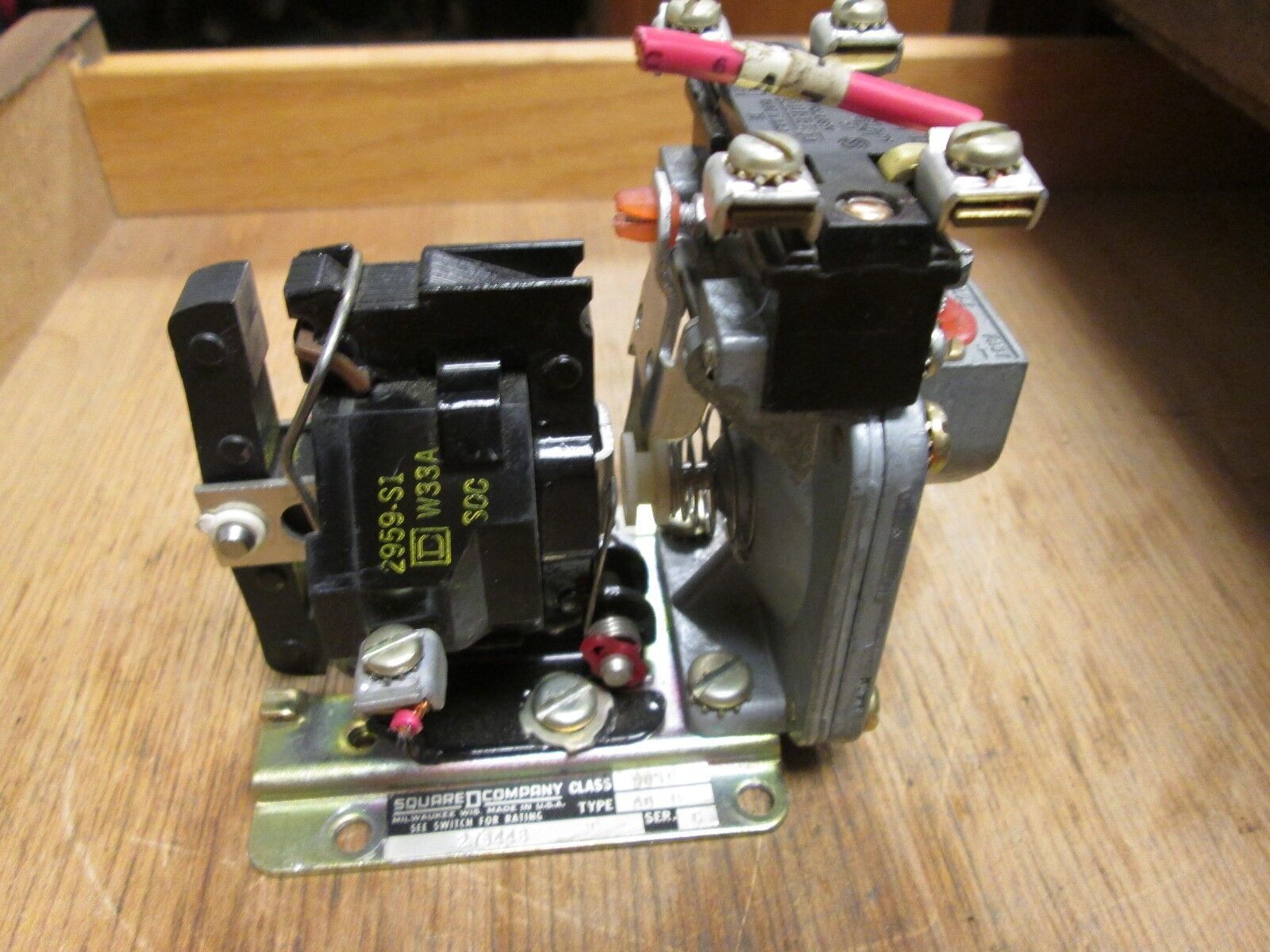 Square D Relay 9050 A0-1E 120V Coil Used