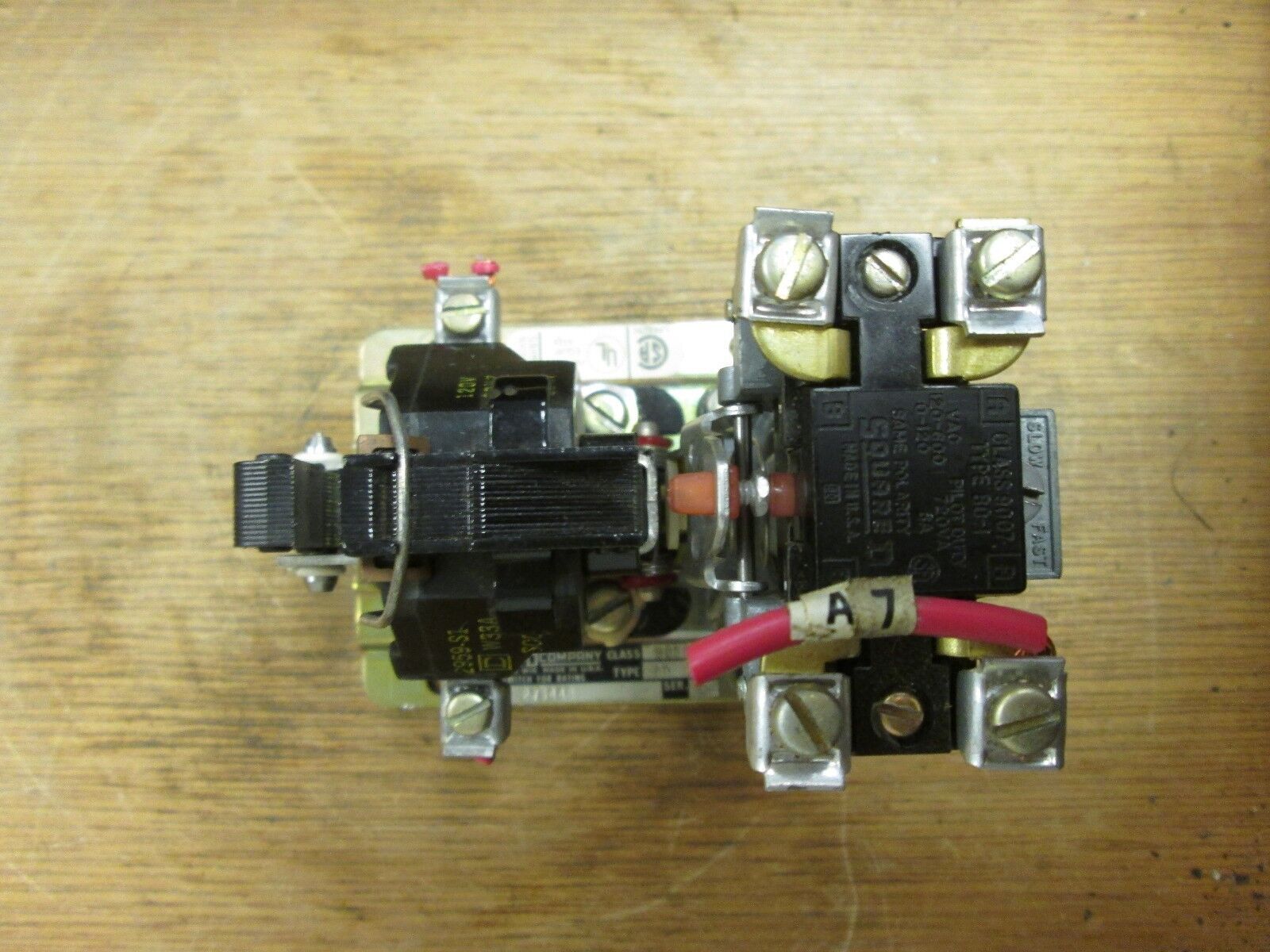 Square D Relay 9050 A0-1E 120V Coil Used