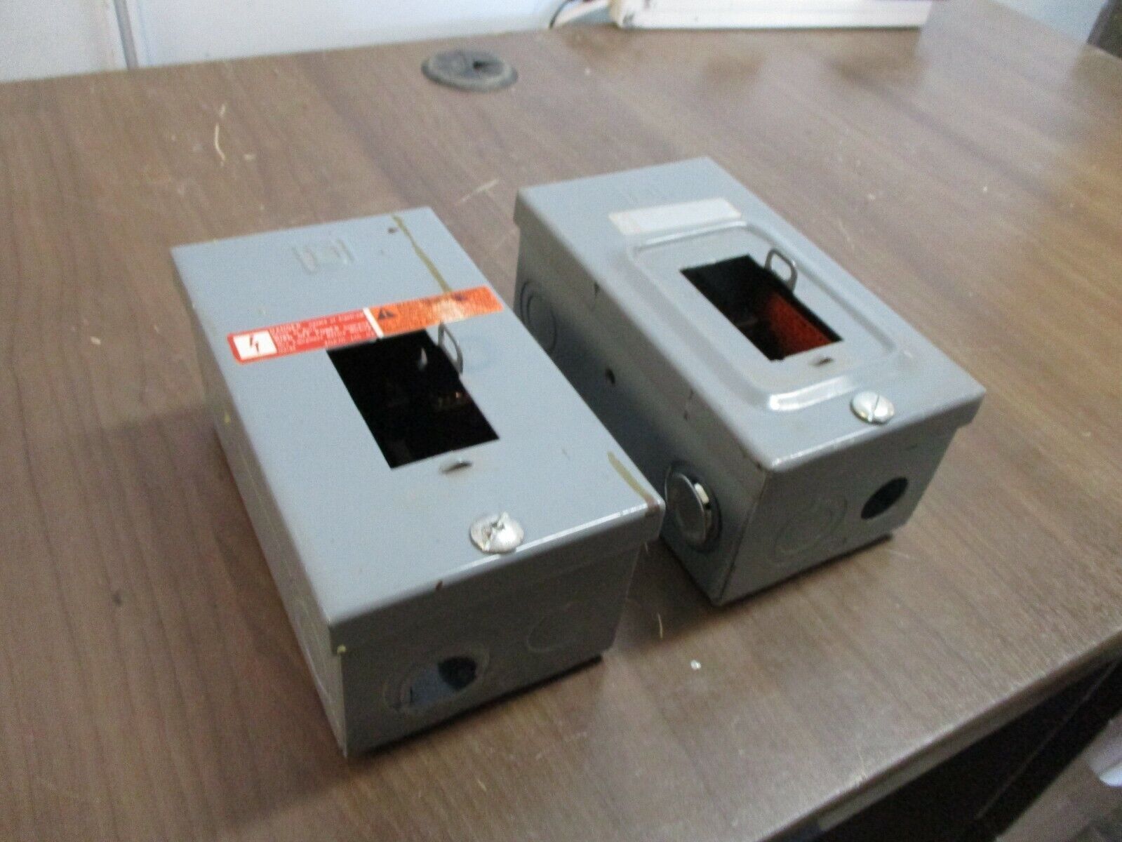 Square D QO Load Center QO2L30S Ser. G1 30A 120/240V 2-Space *Lot of 2* Used