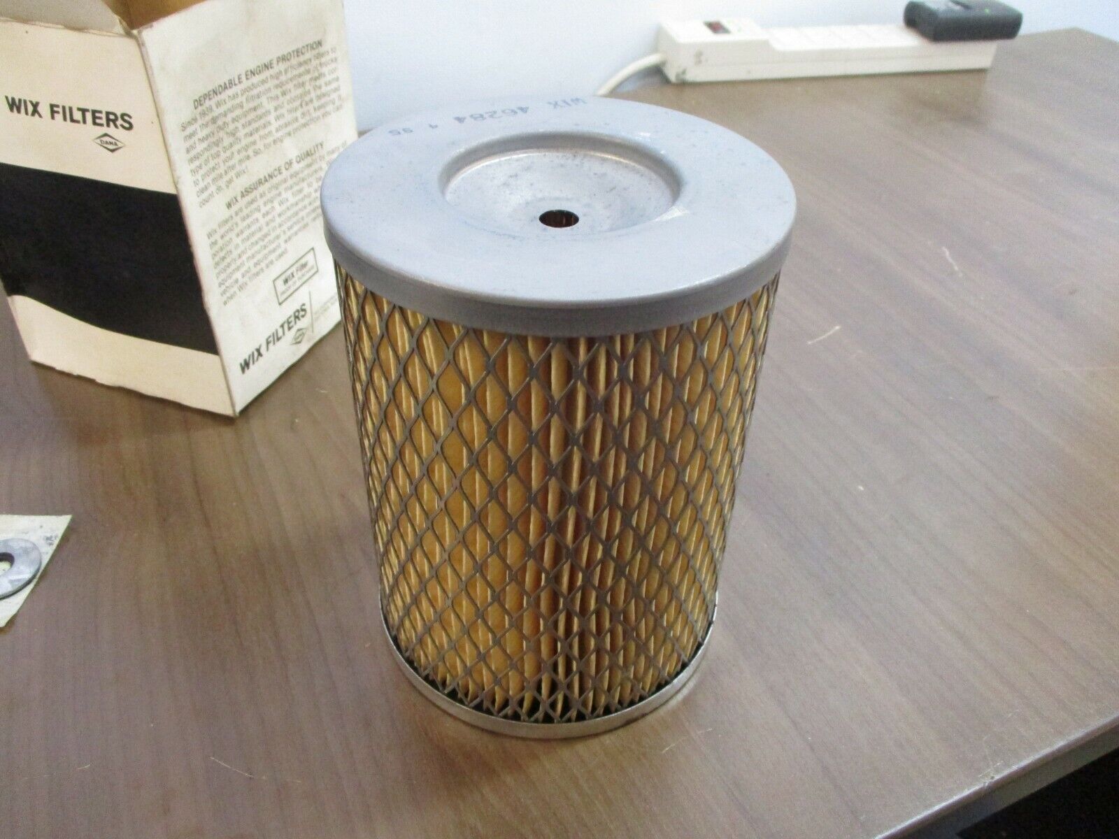 Wix Air Filter 46284 *Some Shelfware* New Surplus