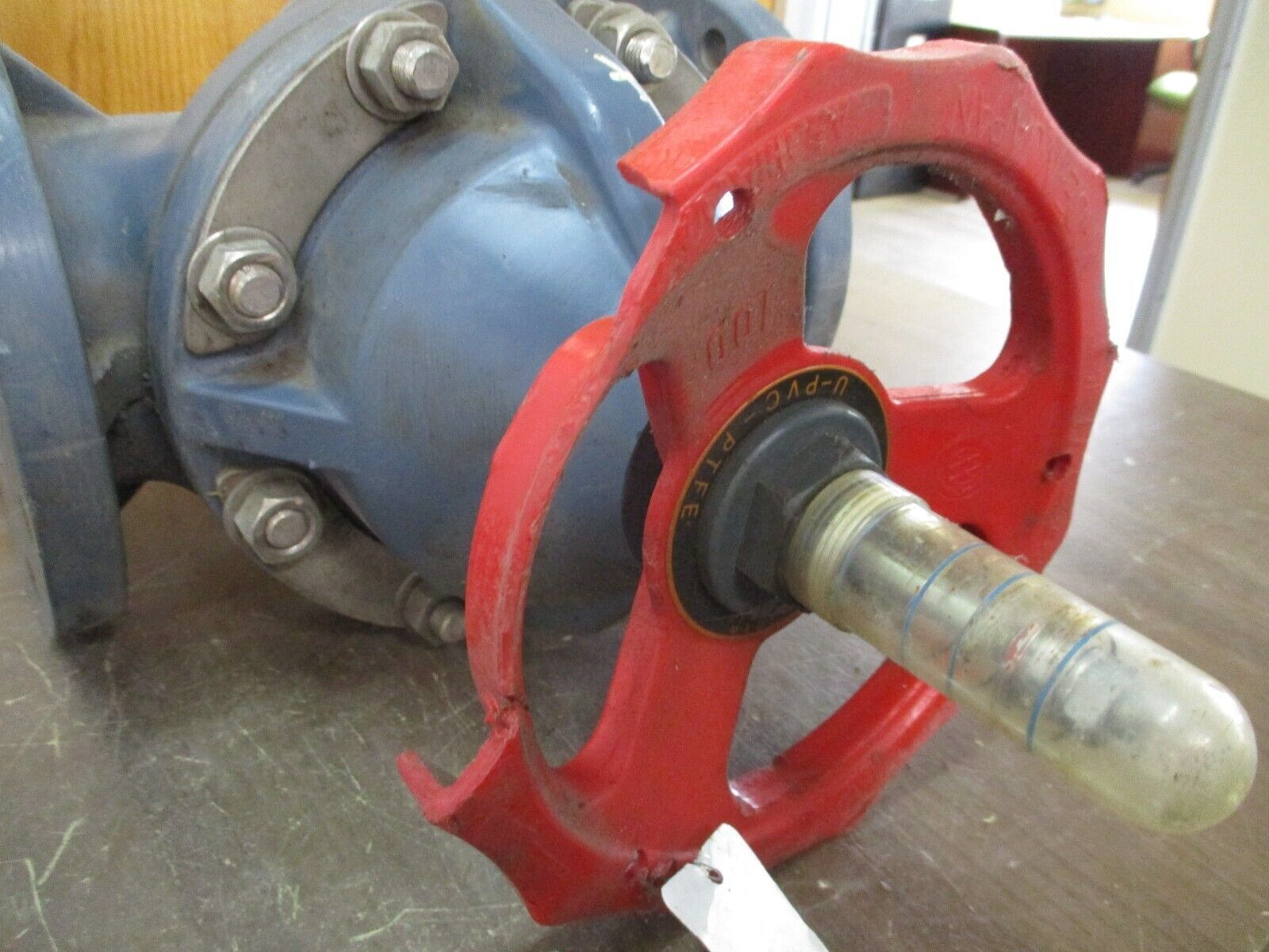Asahi AV Valve 100-4 4" *Broken Wheel* Used