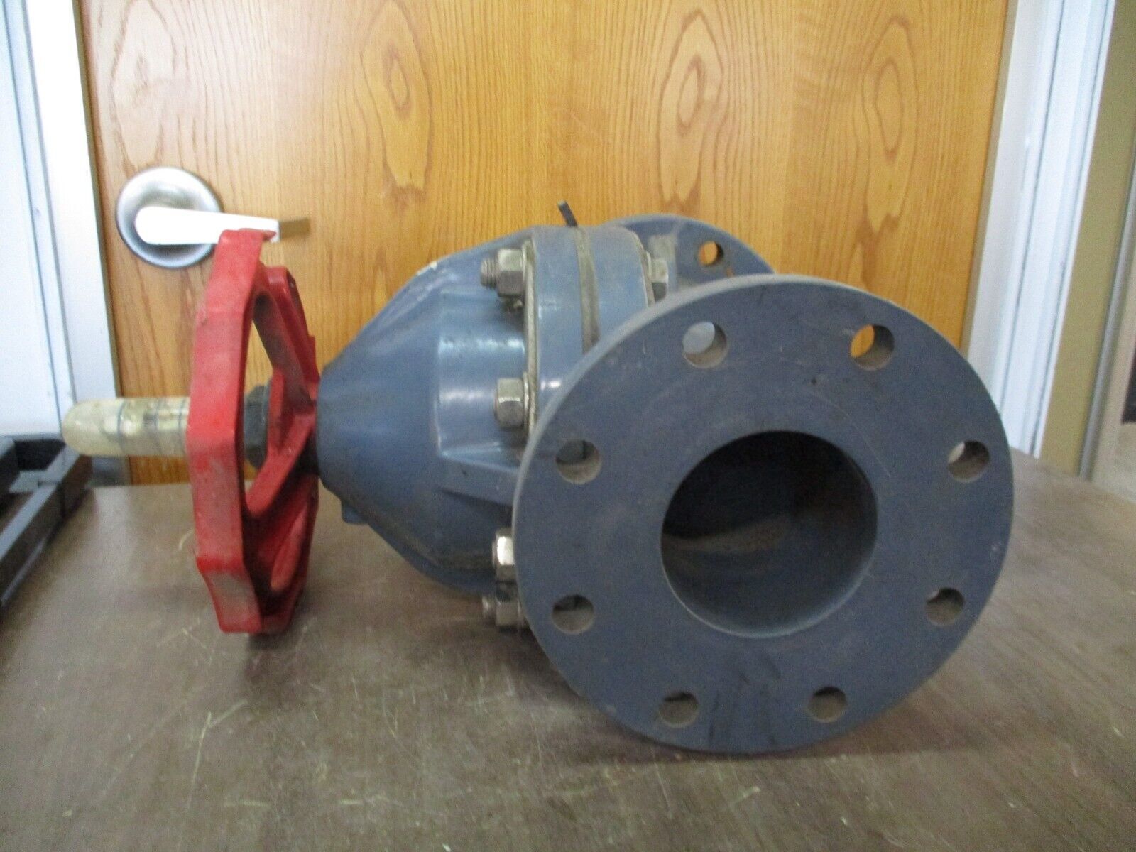 Asahi AV Valve 100-4 4" *Broken Wheel* Used