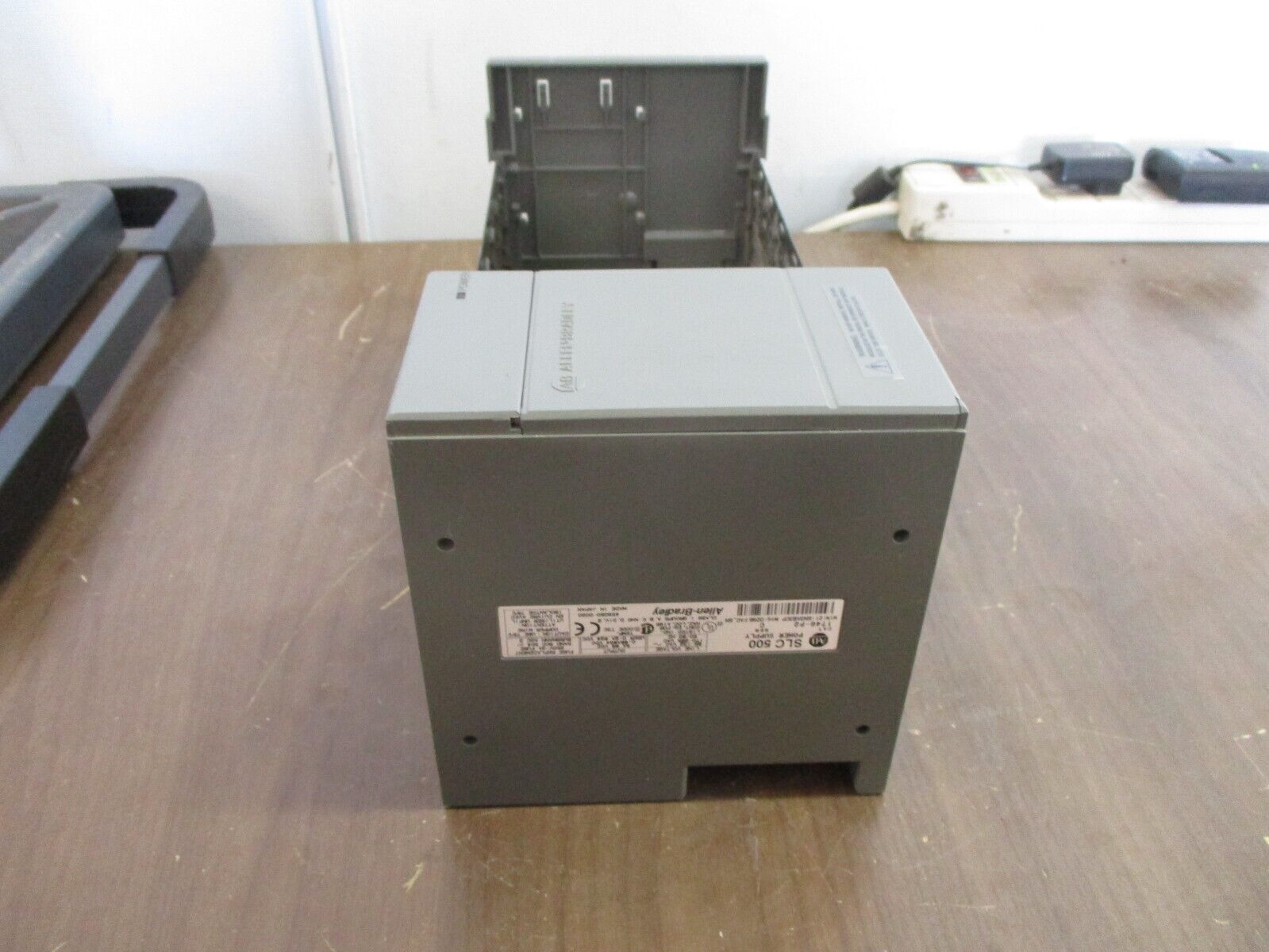 Allen-Bradley SLC 500 PLC Rack w/ Power Supply 1746-A7 / 1746-P2 7-Slot Used