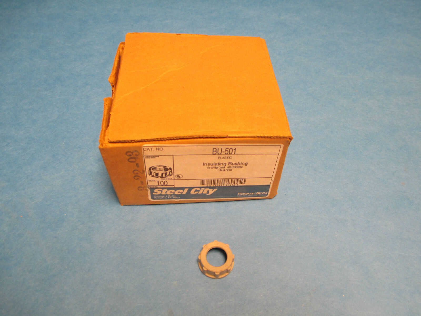 T&B 1/2" Insulating Bushing BU-501, Box of 100! New in Box!!!