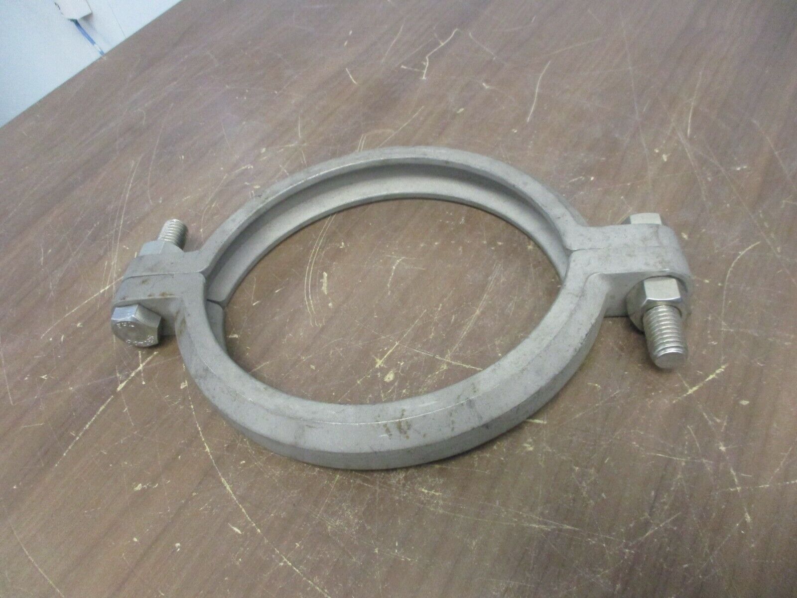 Misc. Brand Split-Ring Clamp Size: 7" Used