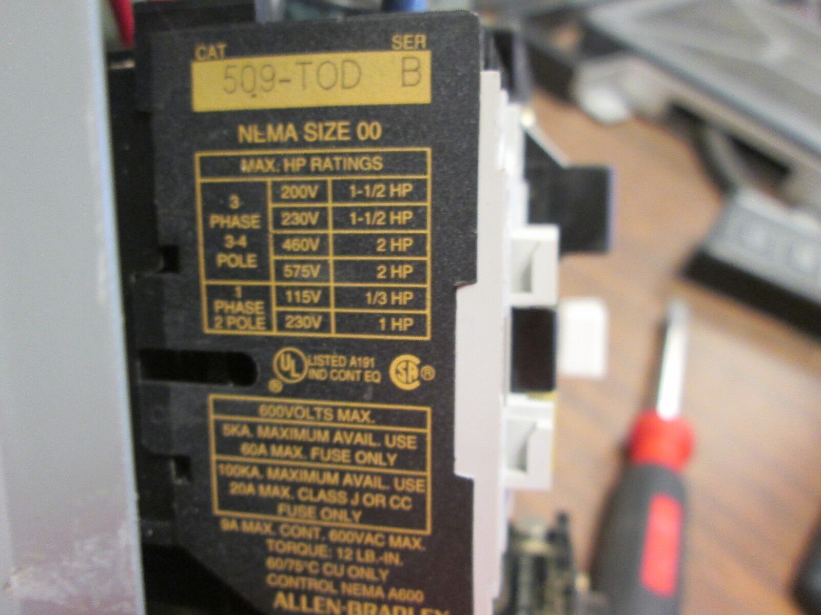 Allen-Bradley Enclosed Starter 509-TOD Size 00 120V Coil Used