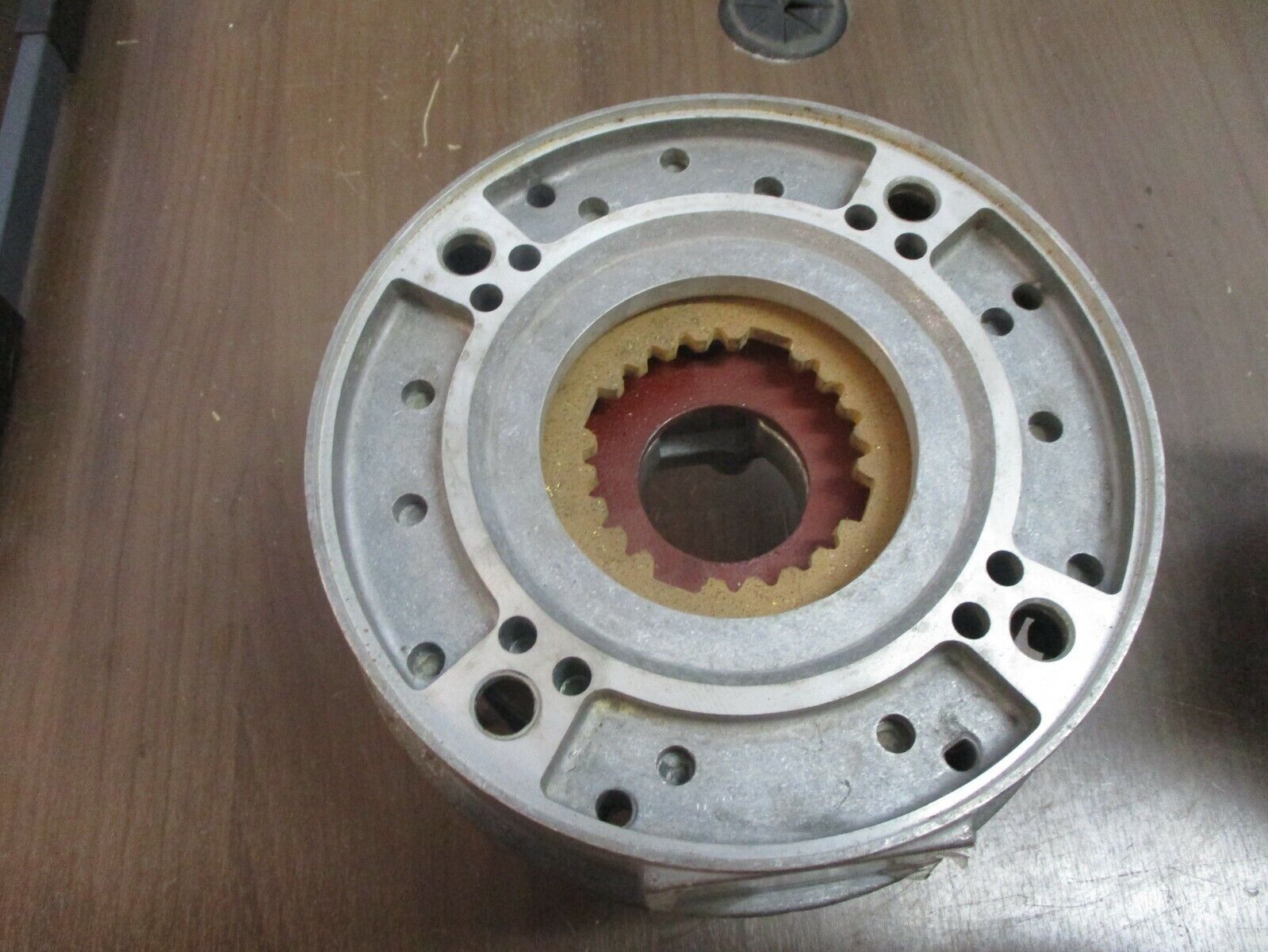 Stearns Brake STN108701100DQF Rev. B 10lb-Ft Torque 230V Used
