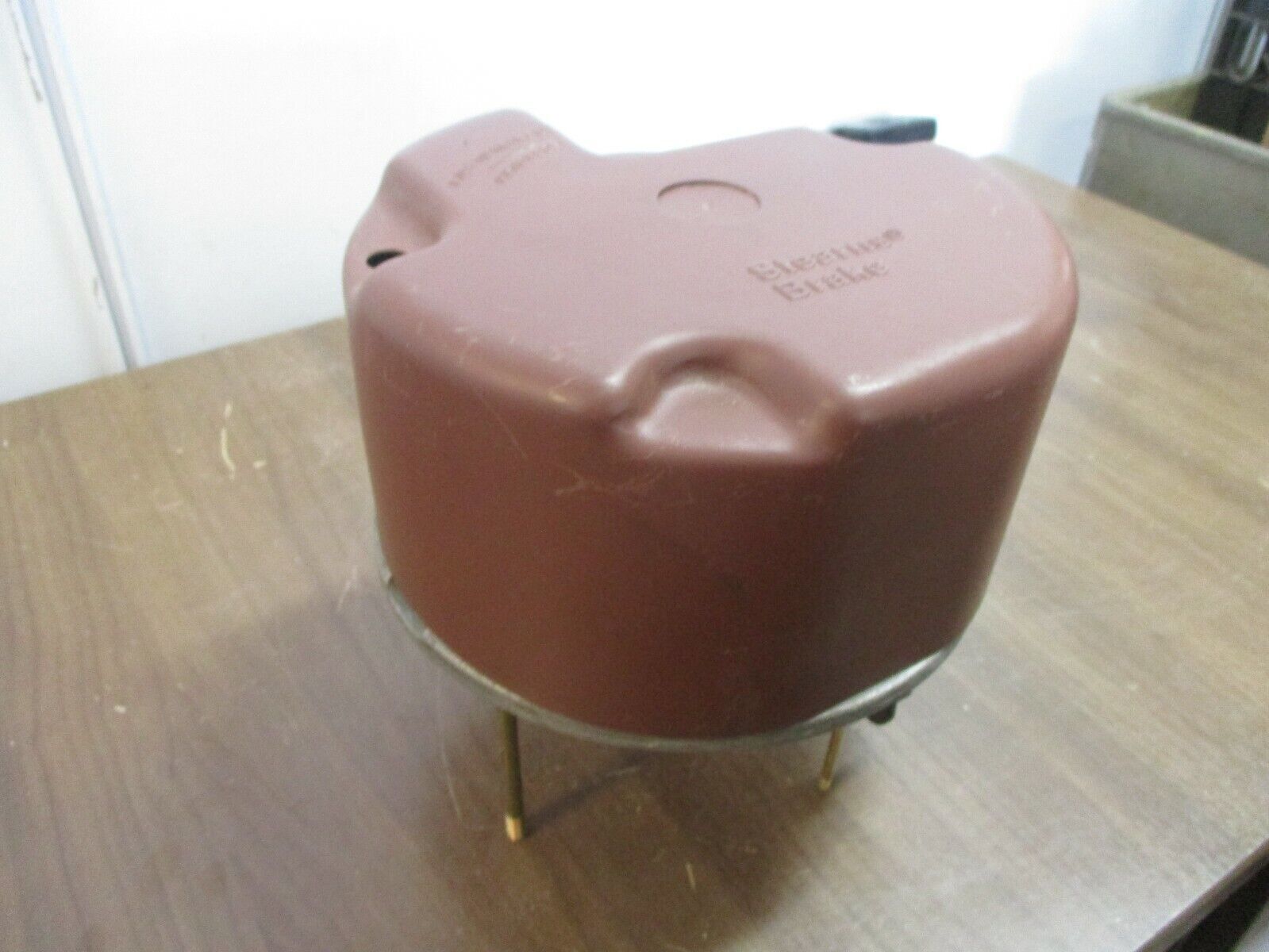 Stearns Brake STN108701100DQF Rev. B 10lb-Ft Torque 230V Used