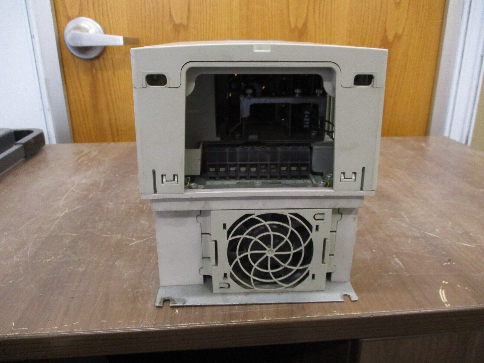 Allen-Bradley PowerFlex 755 AC Drive 20G11ND027AA0NNNNN 20HP 3Ph w/ Keypad Used