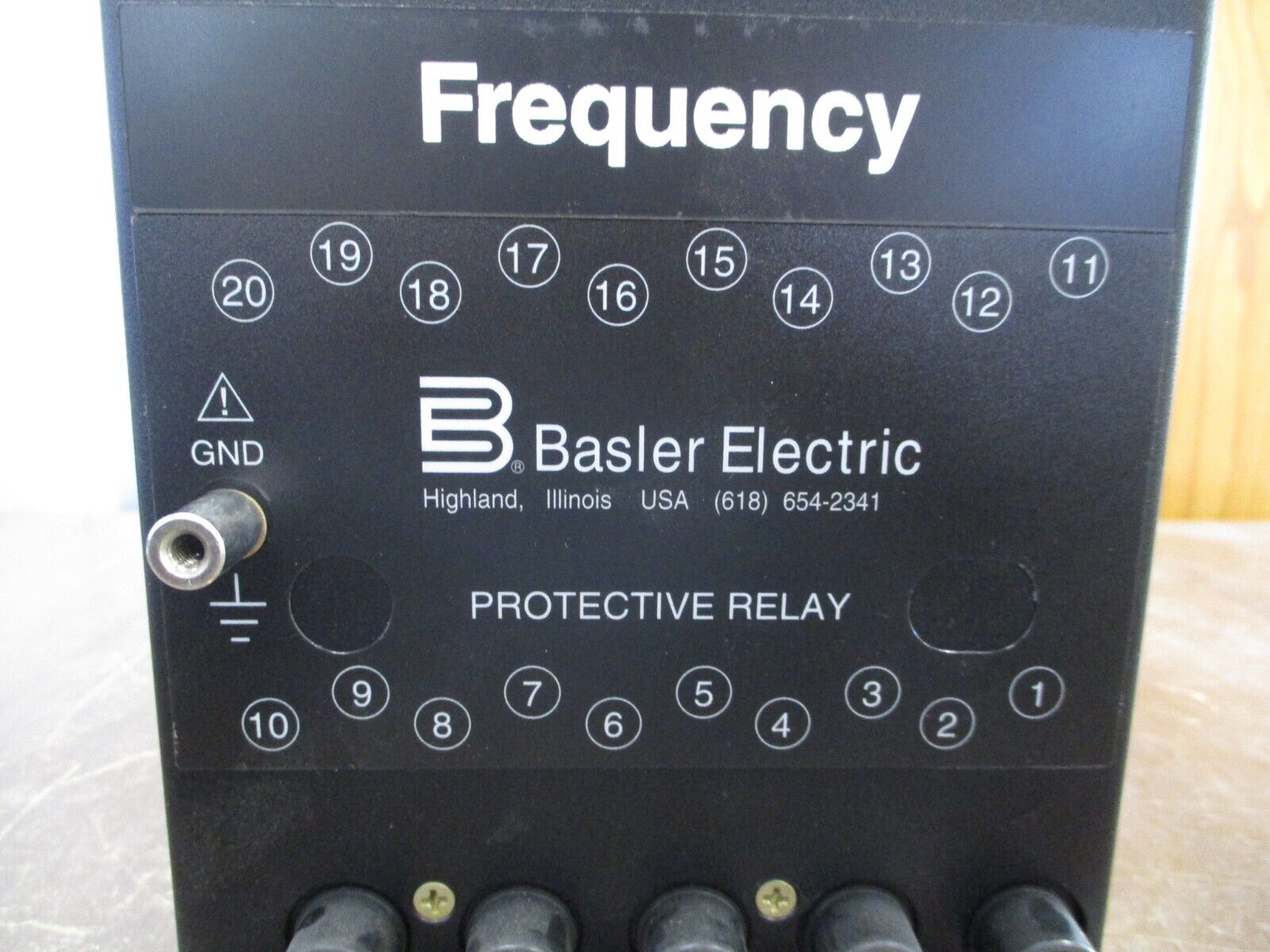 Basler Electric BE1-81 O/U Frequency Relay T3EE1LA7N1F Rev. Y Used