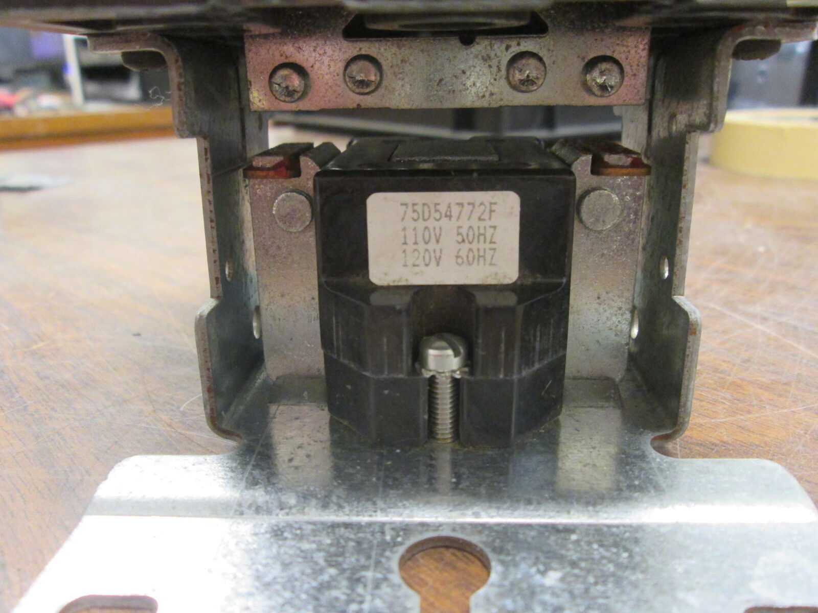 Siemens Contactor 42FE35AF106 120V Coil Used