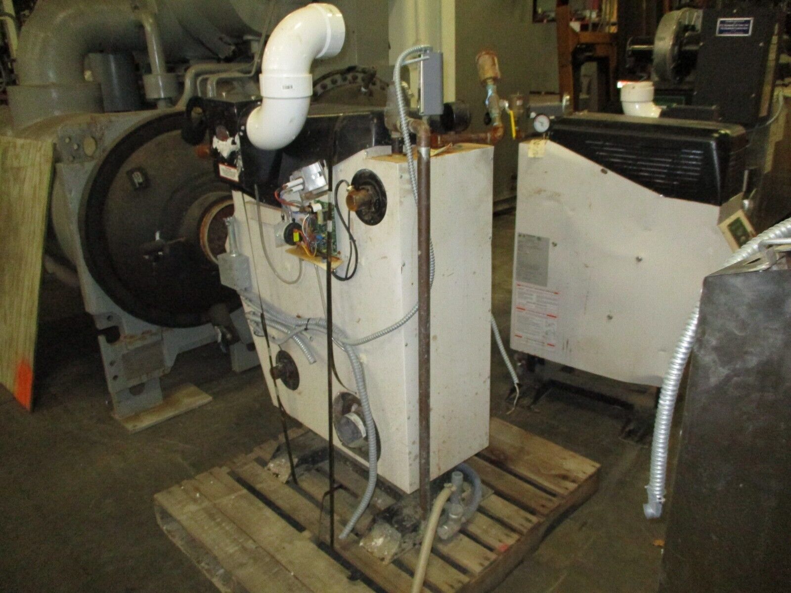 Hydrotherm Low Pressure Cast Iron Boiler KN-4 400,000 BTU Natural Gas 120V 1Ph