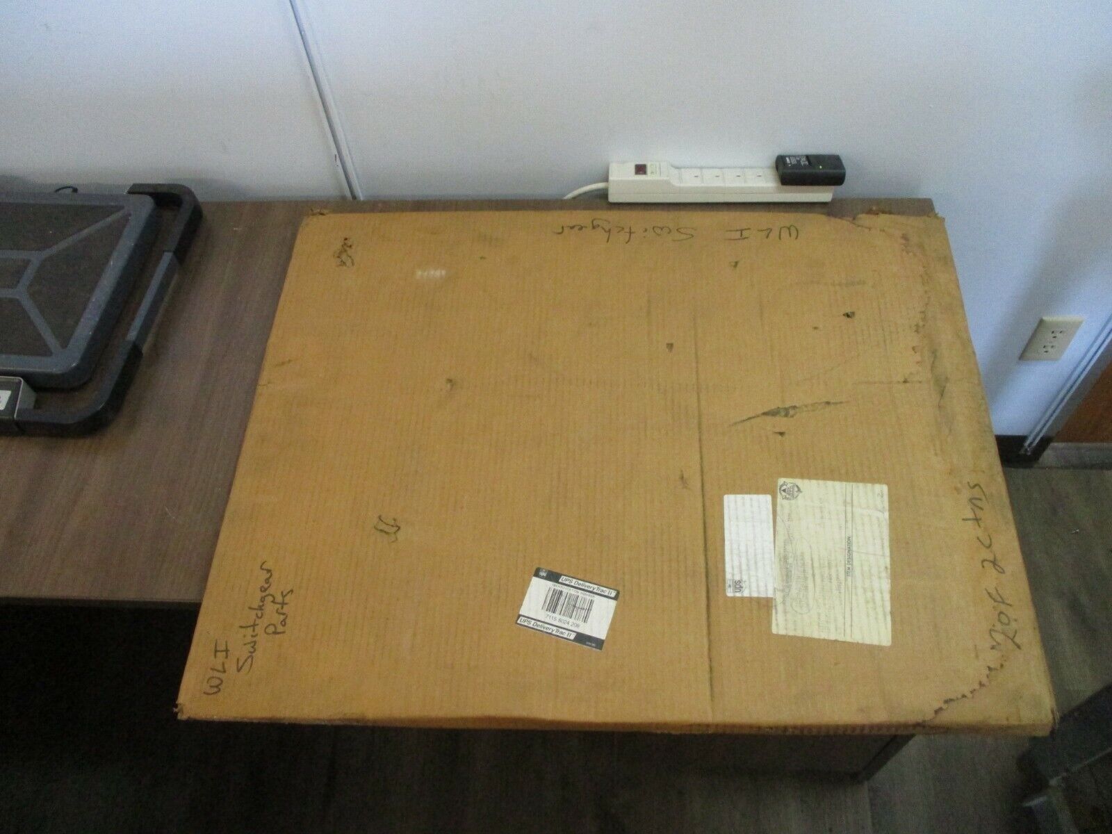 Cutler-Hammer Switch Barrier Assembly 7278A27G24 New Surplus