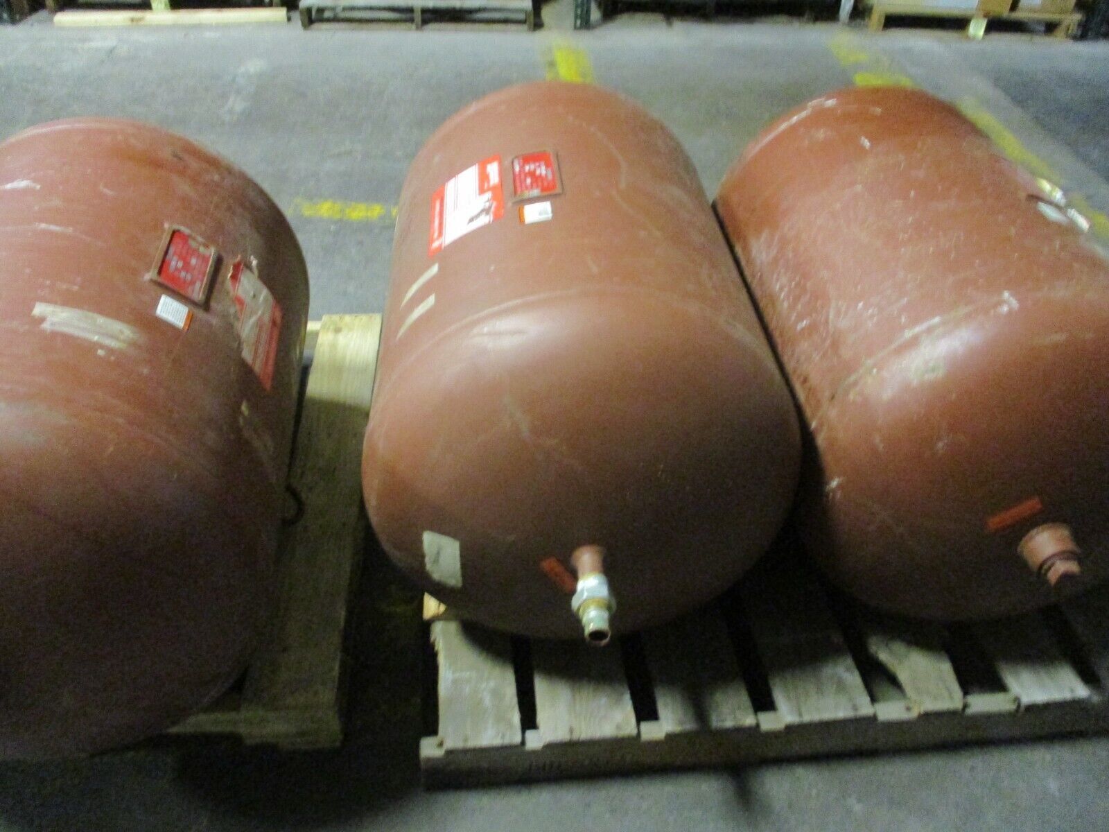 Bell & Gossett D-120 Pressured Expansion Tank AX-120 125 PSI Max Used.