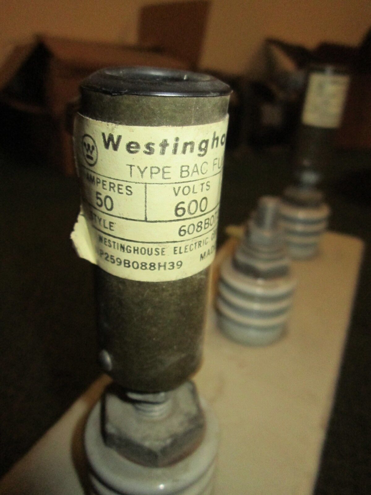 Westinghouse DYNA-VAC Capacitor 1N02480A01A 5KVAR 480V 60Hz 3Ph Used