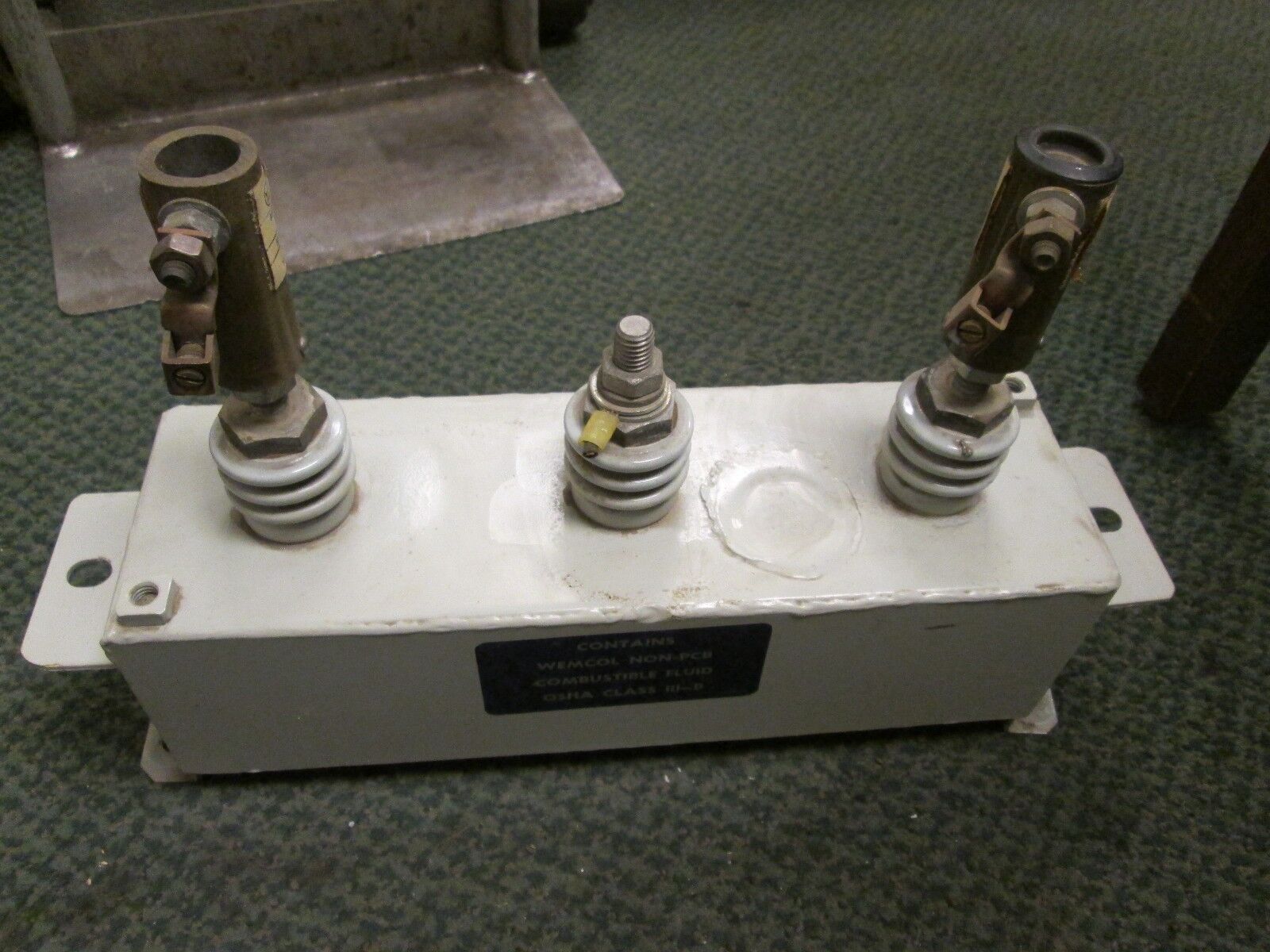 Westinghouse DYNA-VAC Capacitor 1N02480A01A 5KVAR 480V 60Hz 3Ph Used