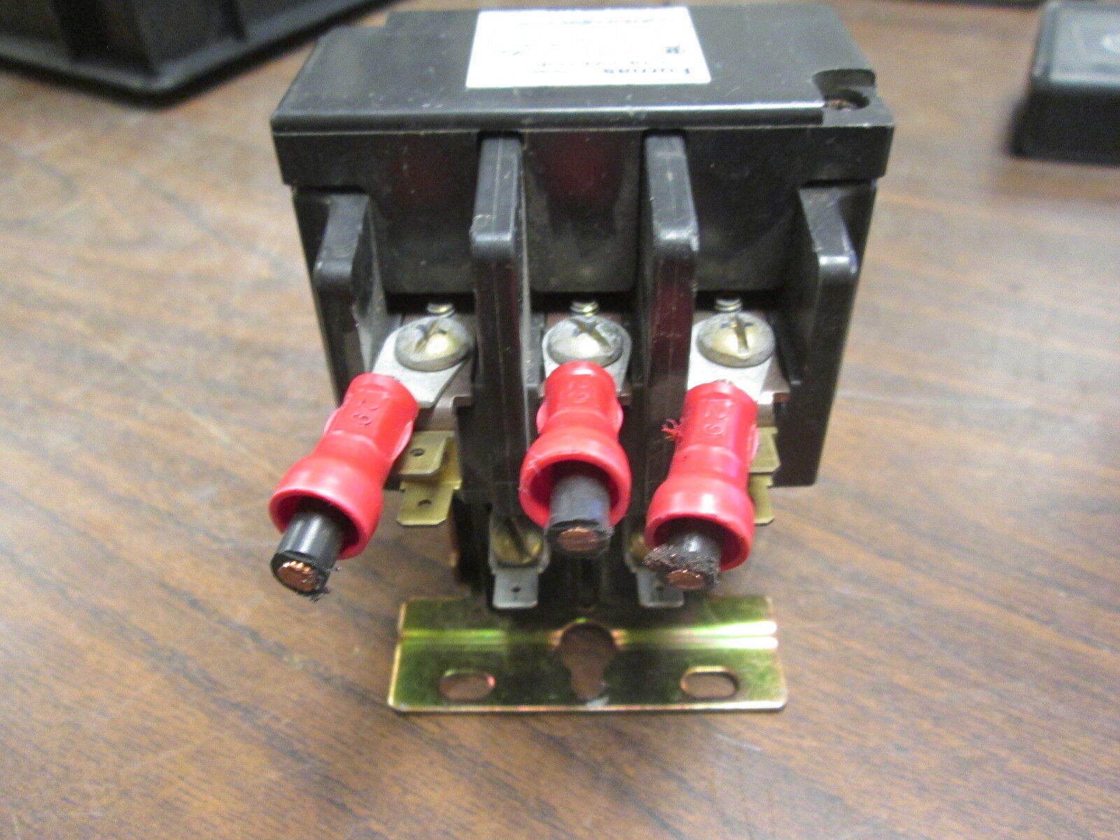 Furnas Contactor 42DE35AF373R 120V Coil 63A Used