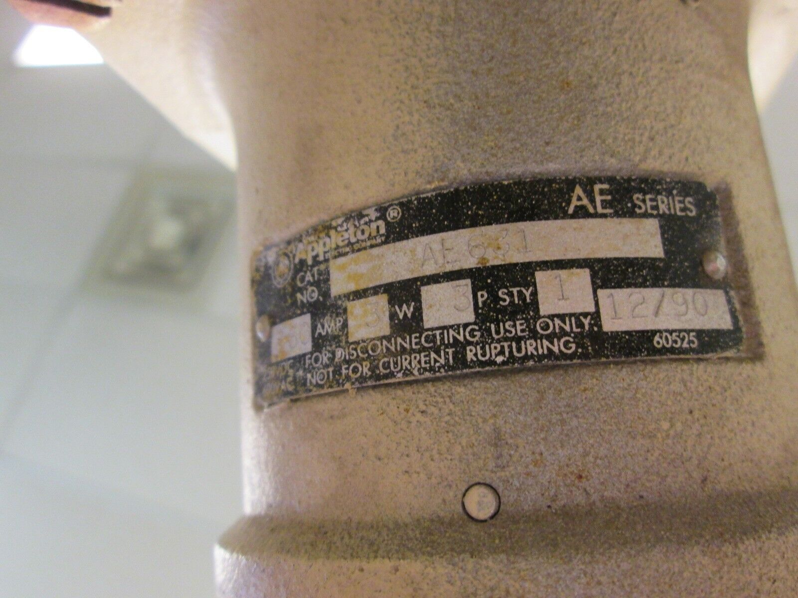 Appleton Receptacle w/ Base AE-631 60A 600V 3W 3P Used
