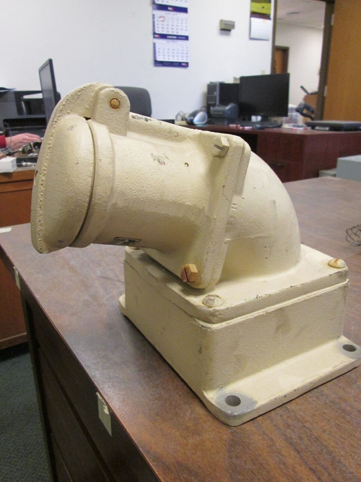 Appleton Receptacle w/ Base AE-631 60A 600V 3W 3P Used