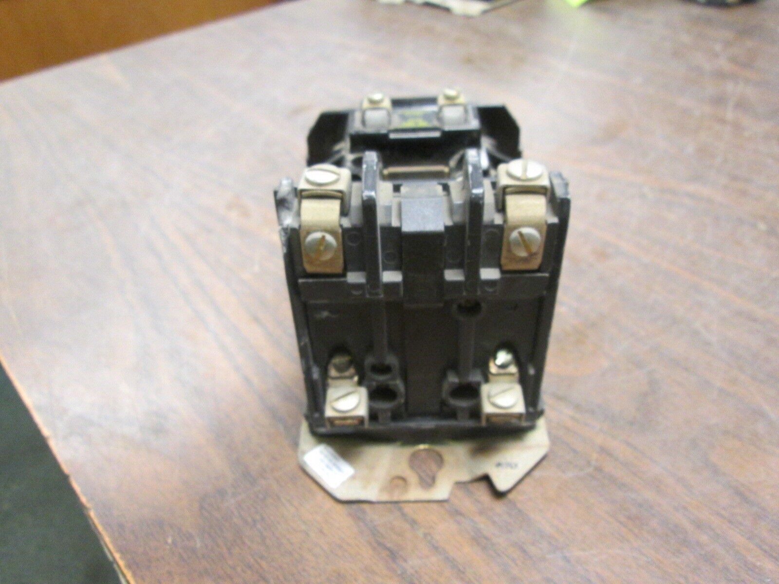 Allen-Bradley Contactor 500L-A0D92 15/20A 460-480V Coil Used
