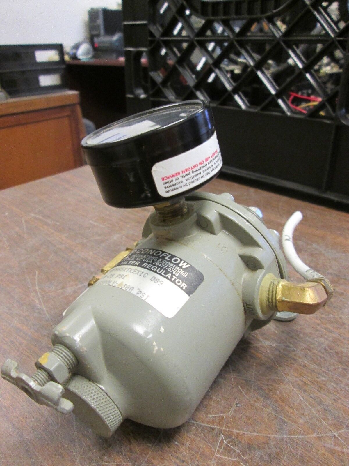 ITT Conoflow Airpak Filter Regulator GFH65XTKEX1C D89 0-25 PSI 300 PSI max Used