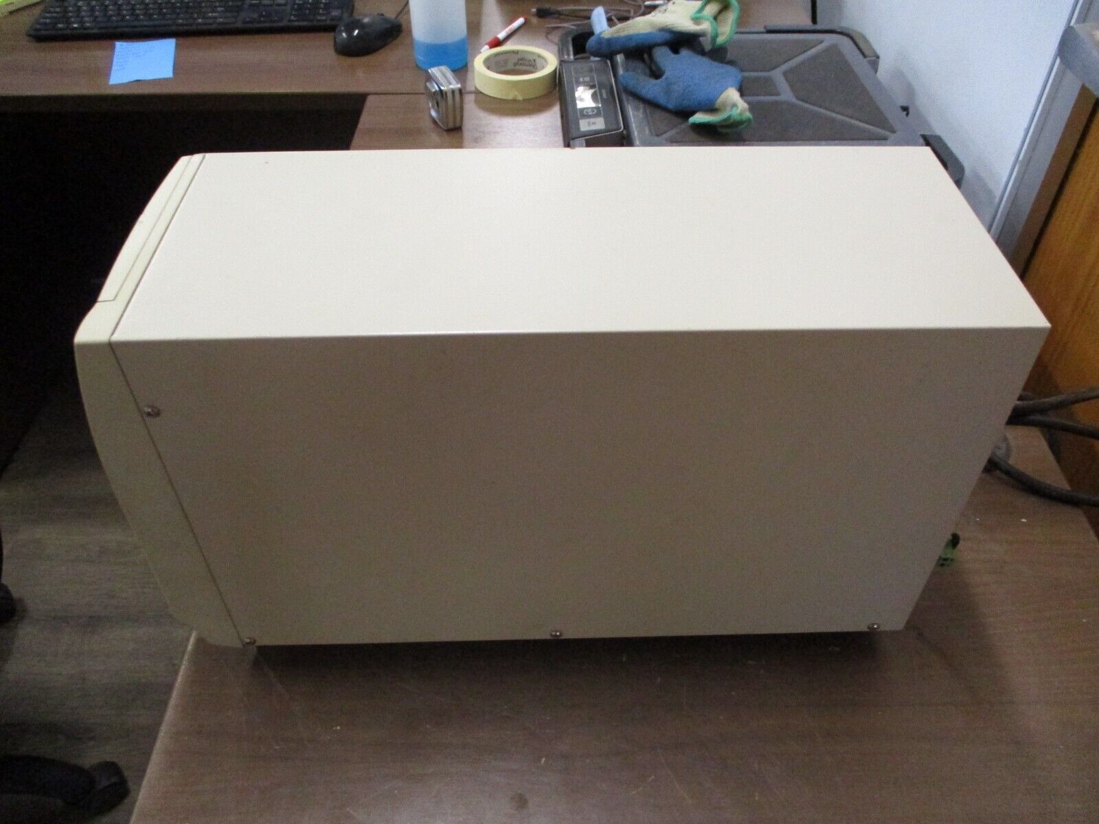 Powerware PW9120700 UPS 05147356-5501 700VA / 490W Output: ~100/110/120/127V