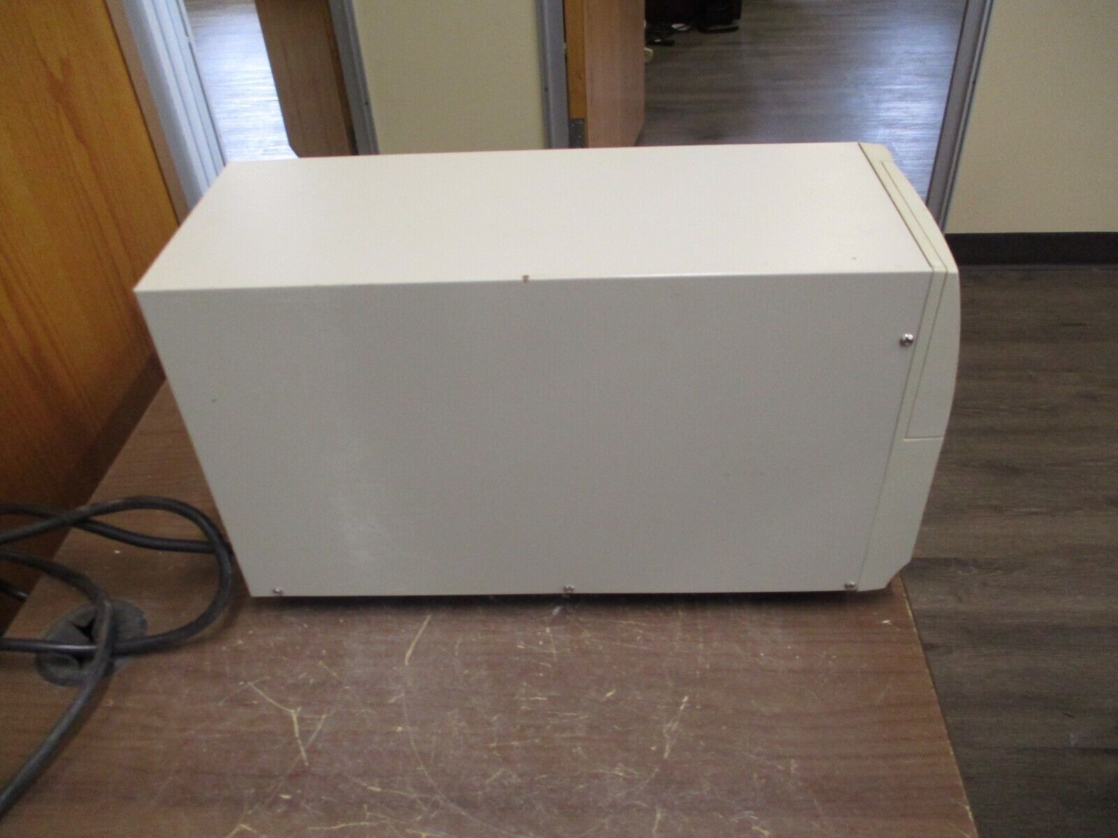 Powerware PW9120700 UPS 05147356-5501 700VA / 490W Output: ~100/110/120/127V