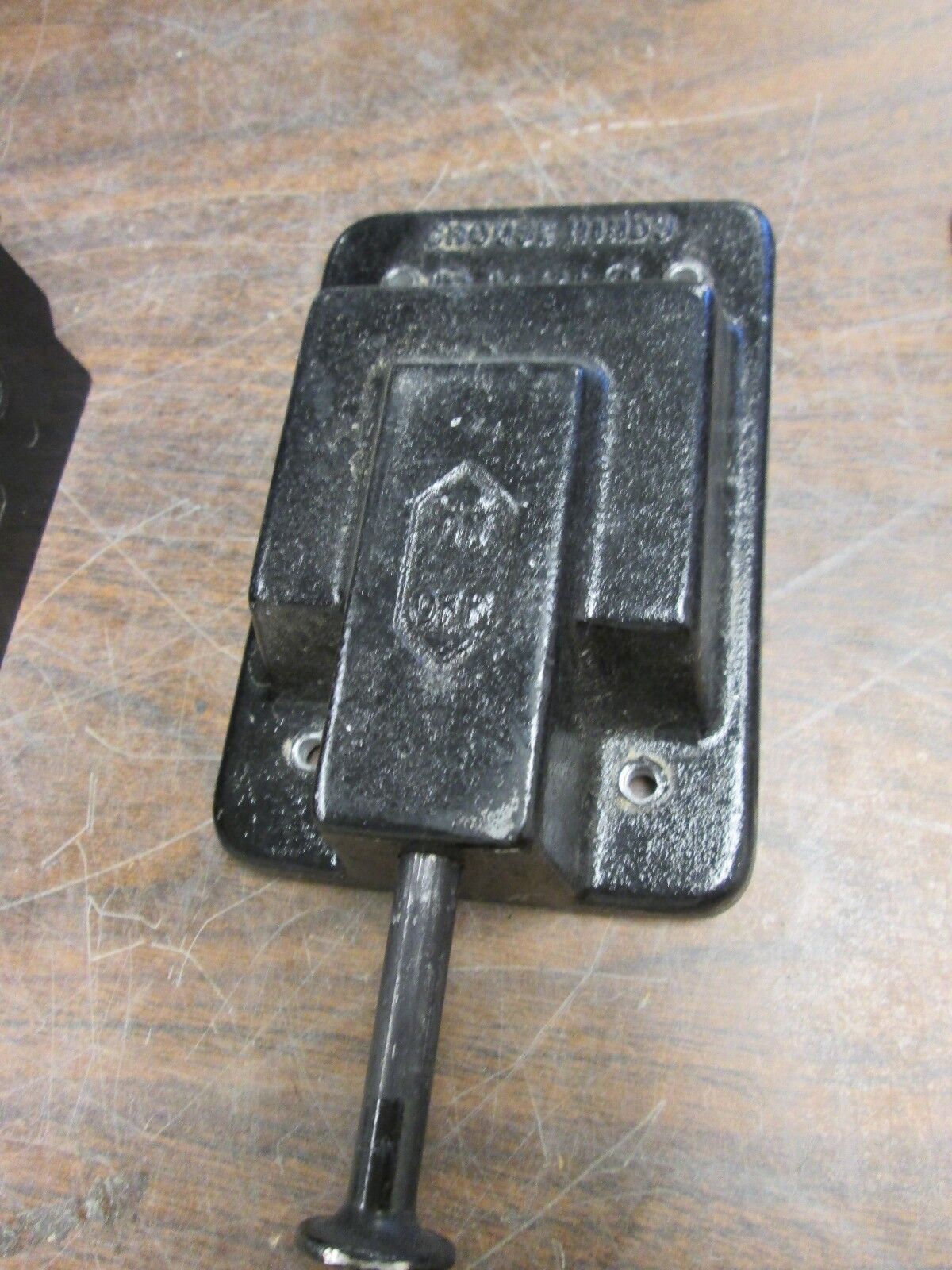 Westinghouse Quicklag-C Circuit Breaker 15A 1P w/ Reset Switch Used