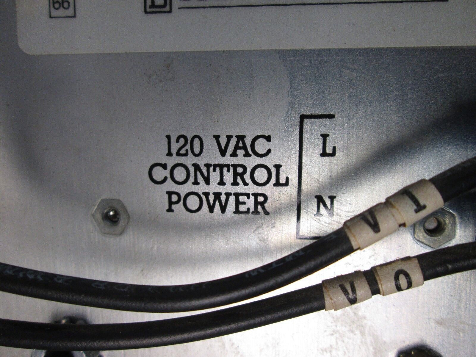Square D Power Logic Circuit Monitor 3020 CM150X1 120VAC 0.5A 50/60Hz 3Ph Used