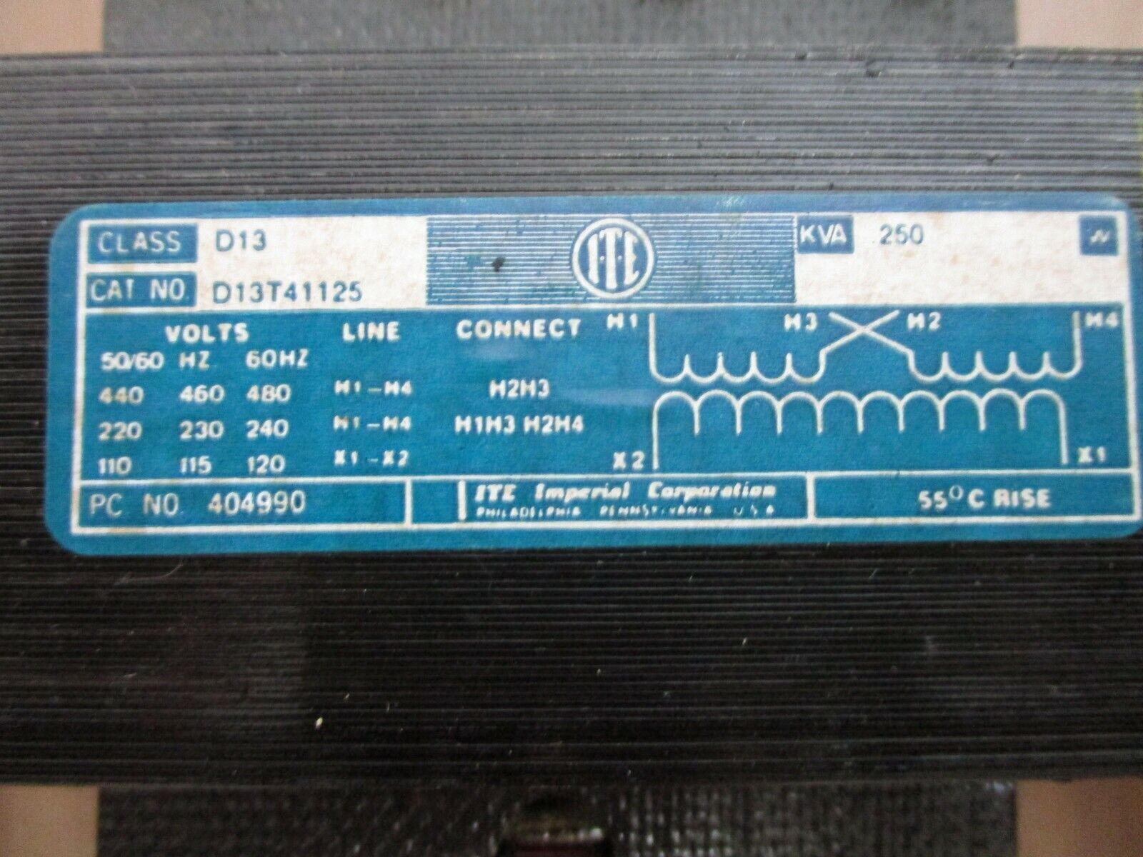 ITE Transformer D13T41125 0.250kVA Pri: 240/480V Sec: 120V 50/60Hz Used