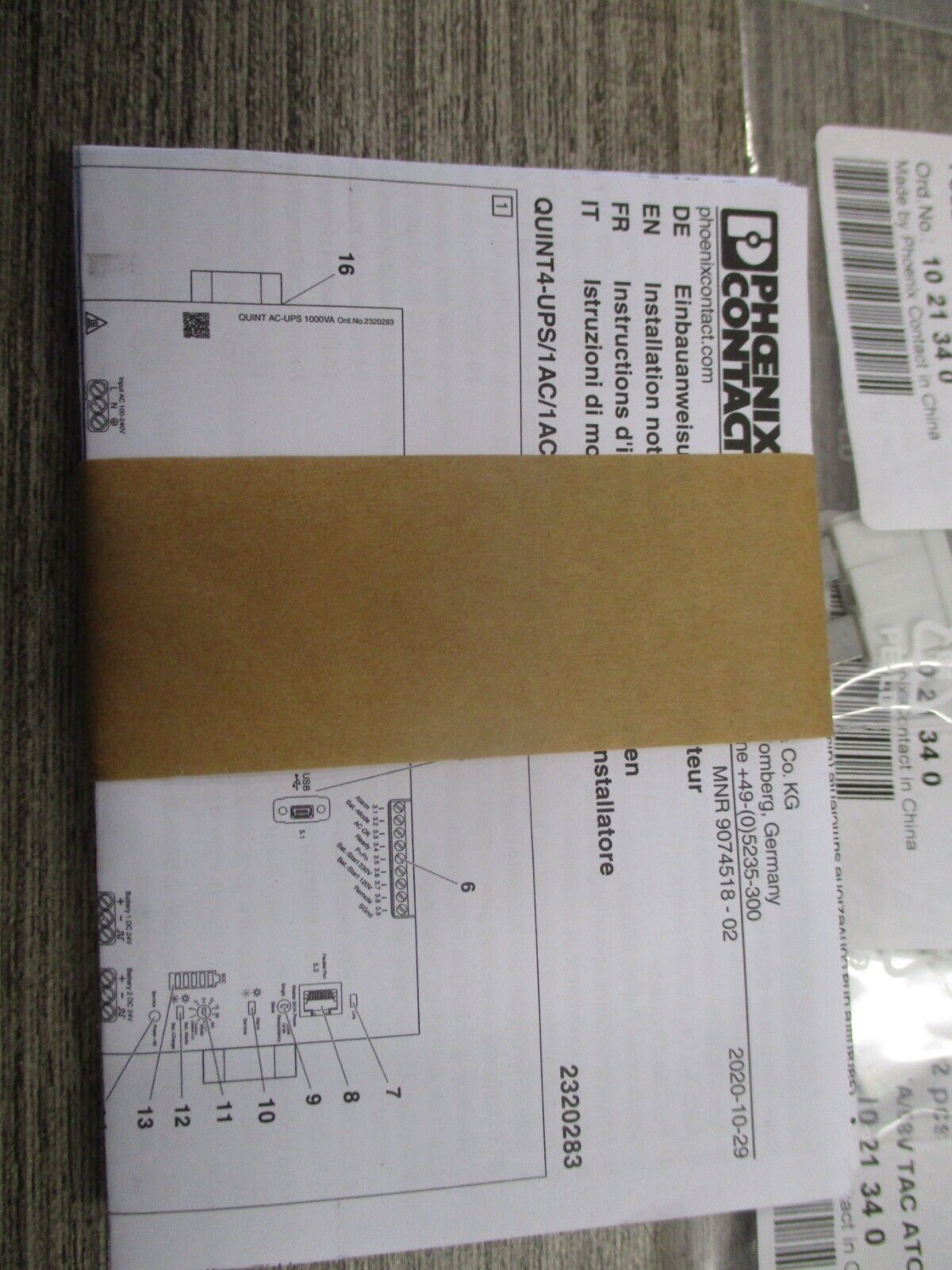 Phoenix Contact UPS 2320283 QUINT4-UPS/1AC/1AC/1KVA V/C:04 *New Surplus*