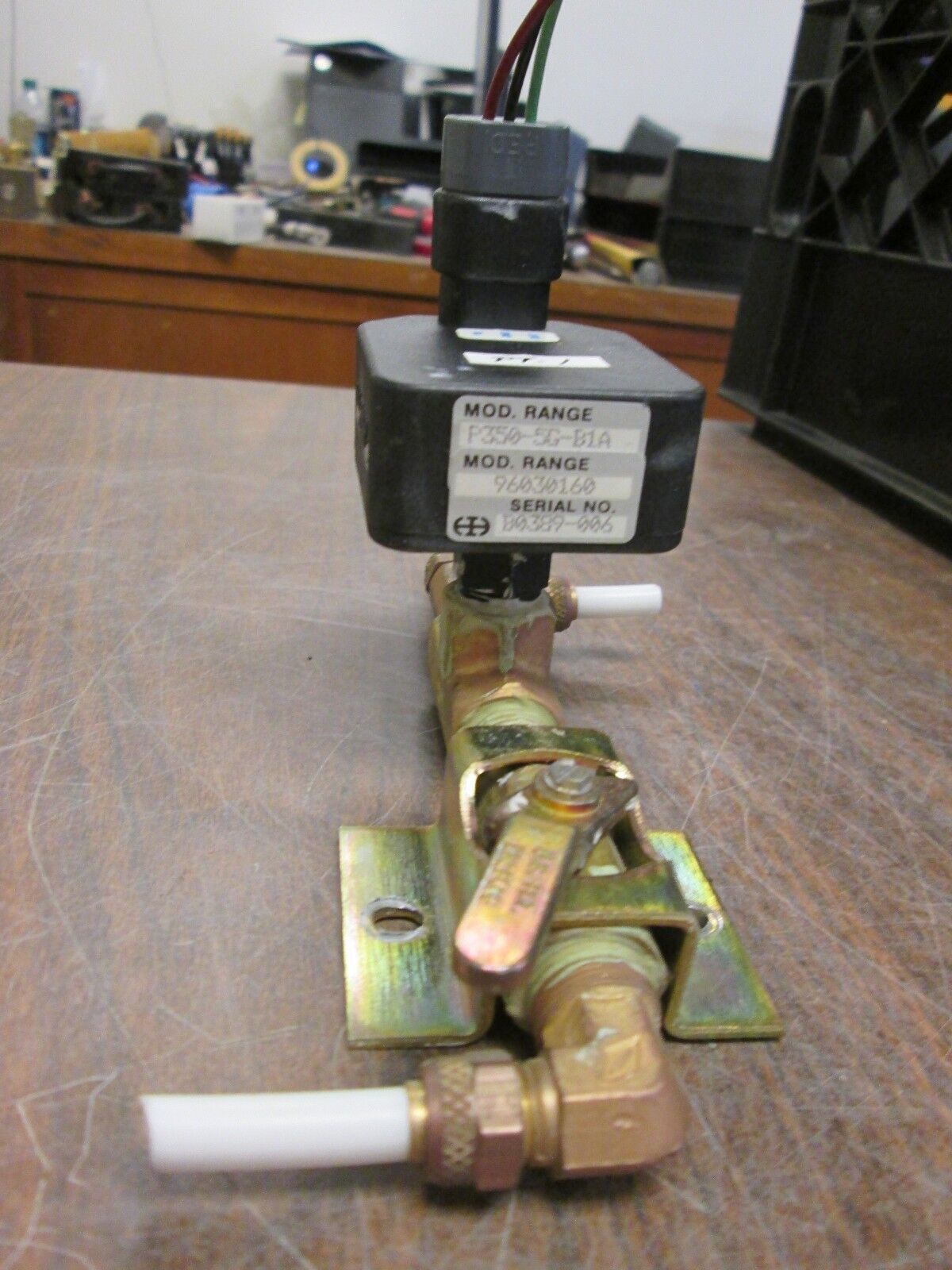 Kavlico Pressure Trans P350-5G-B1A Used