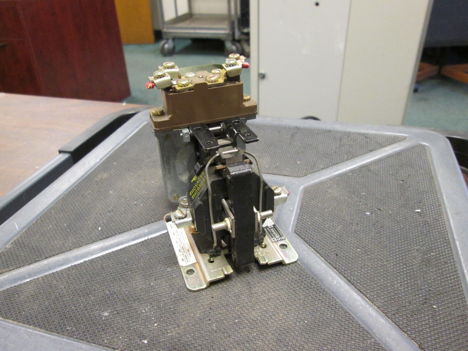 Square D Timing Relay 9050A0100 600V 480V Coil Used