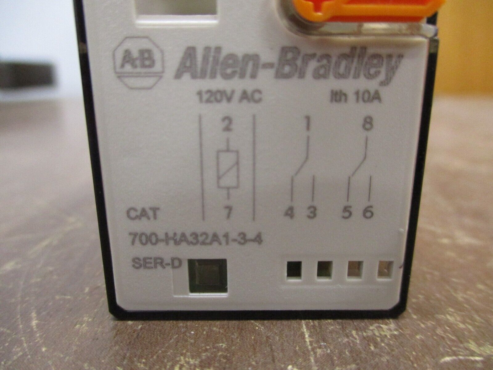 Allen-Bradley Relay 700-HA32A1-3-4 Ser. D 120V Coil Used